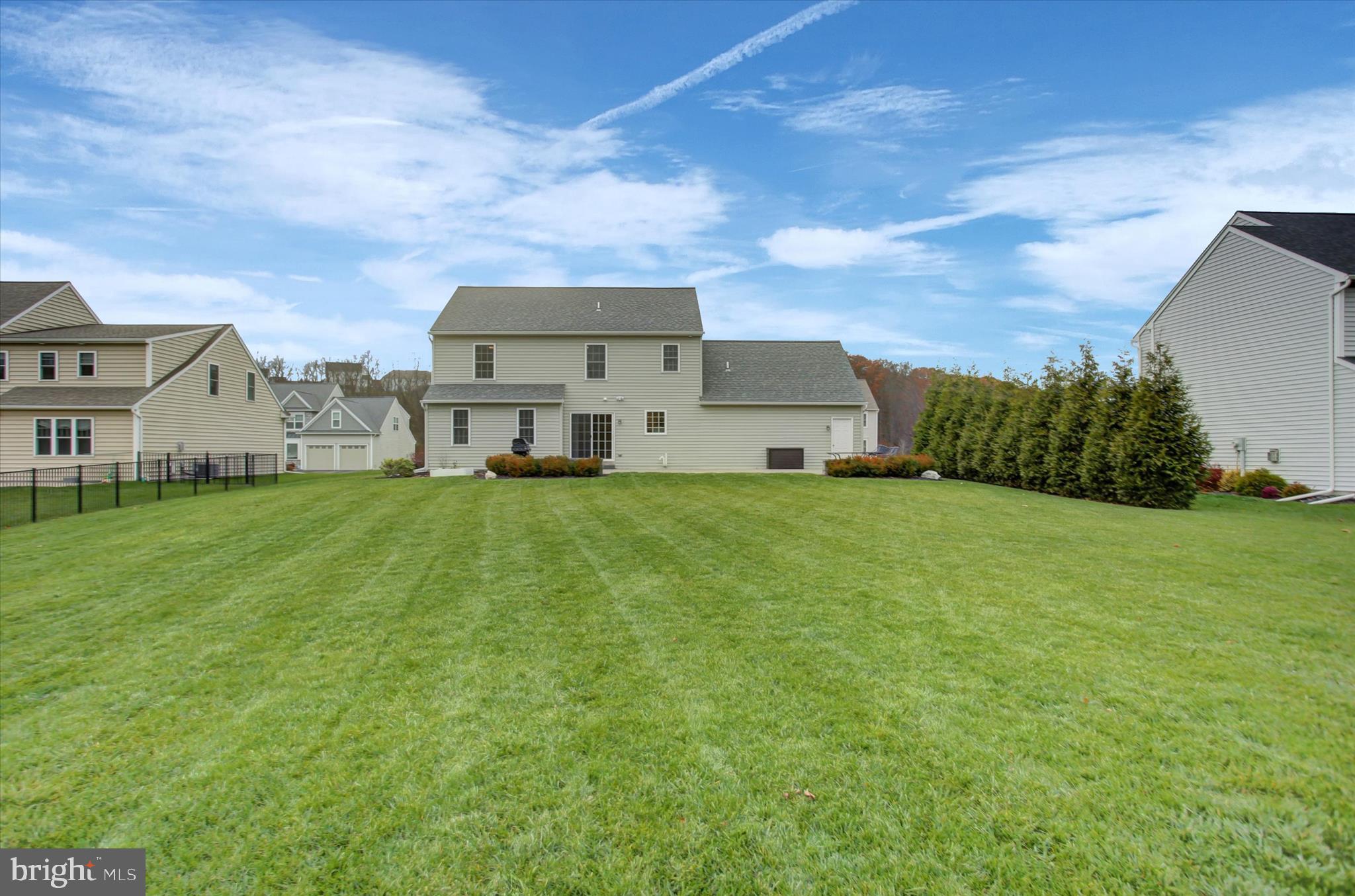 KENDALE OAKS - Residential