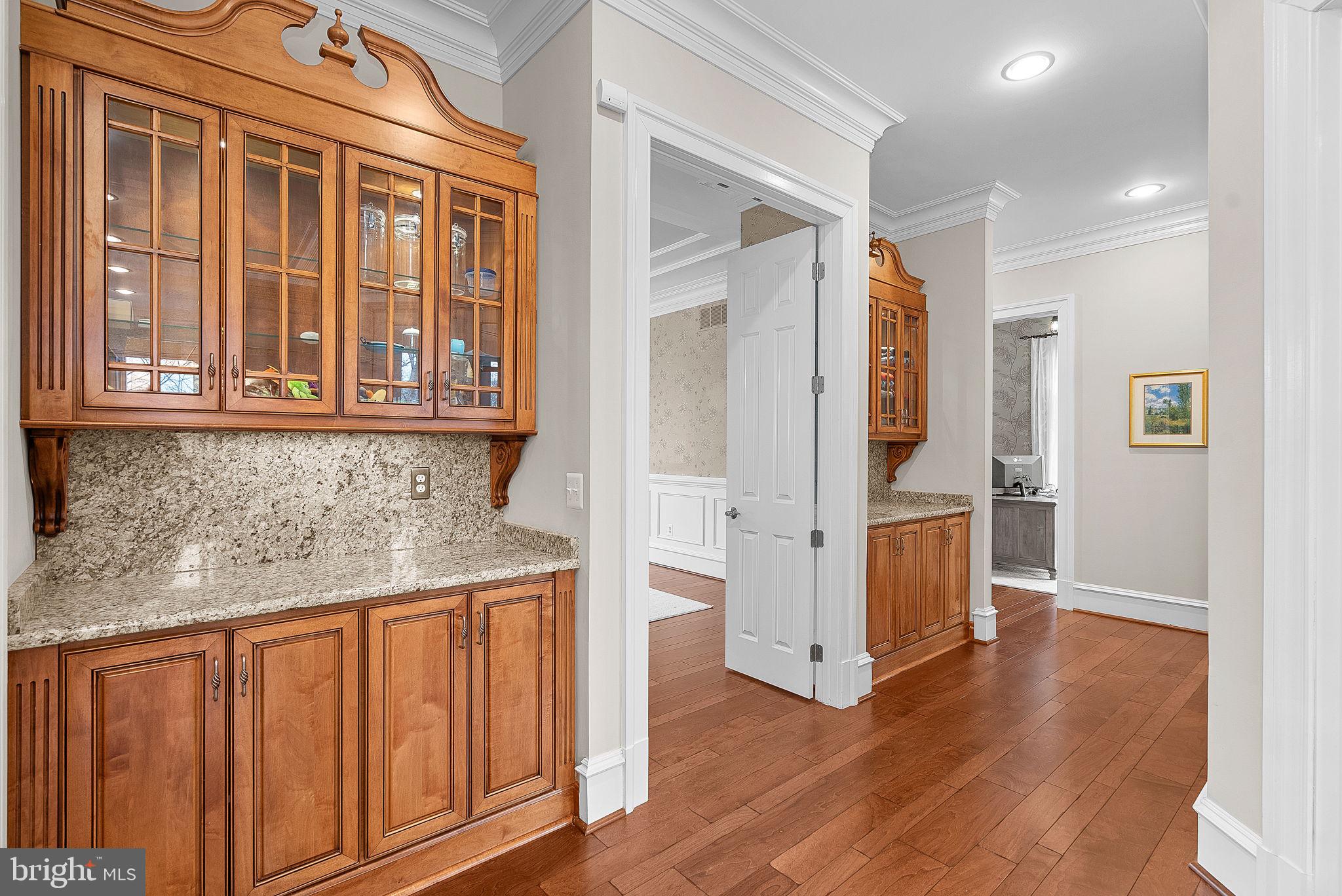 MAYNADIER - Residential