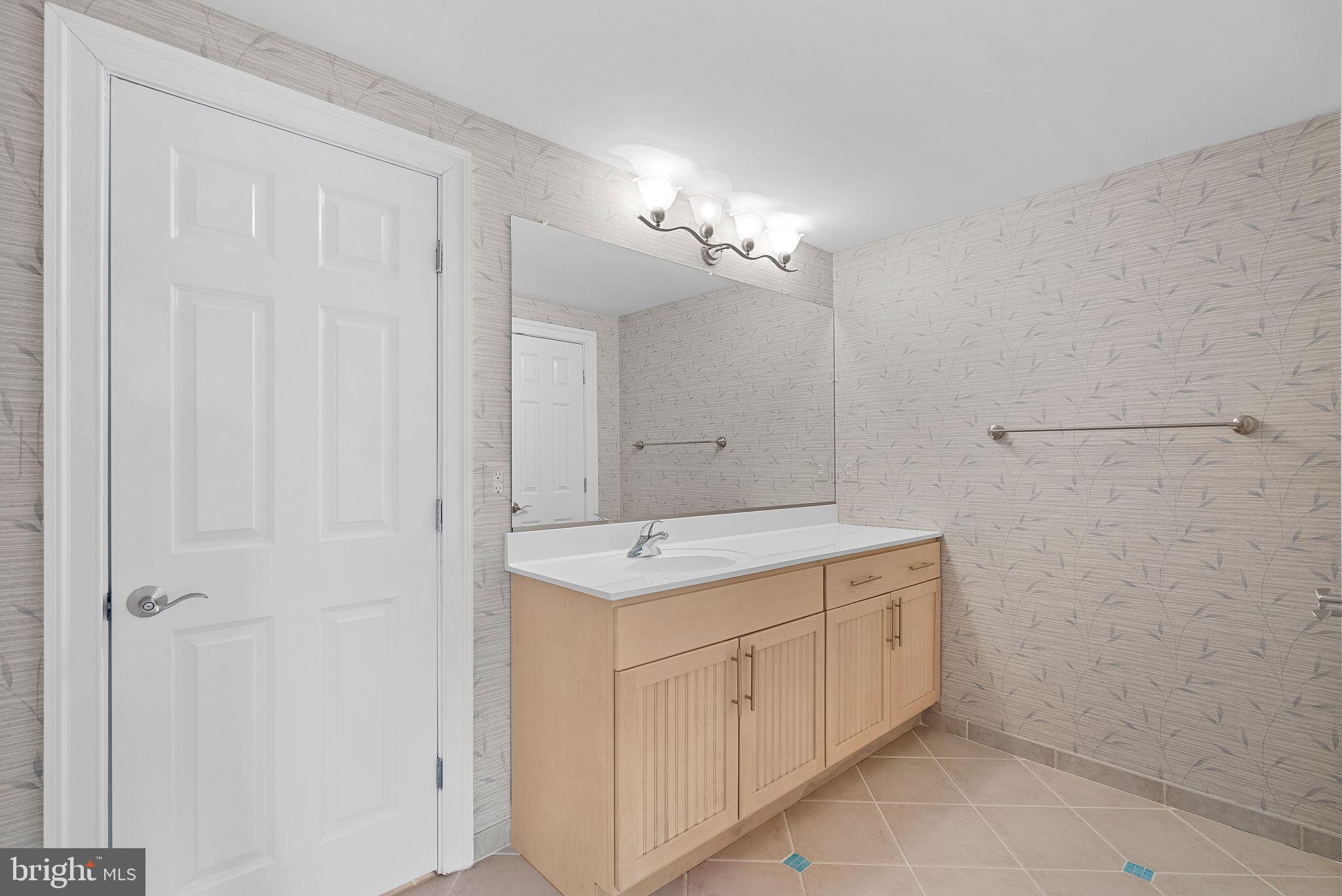 MAYNADIER - Residential