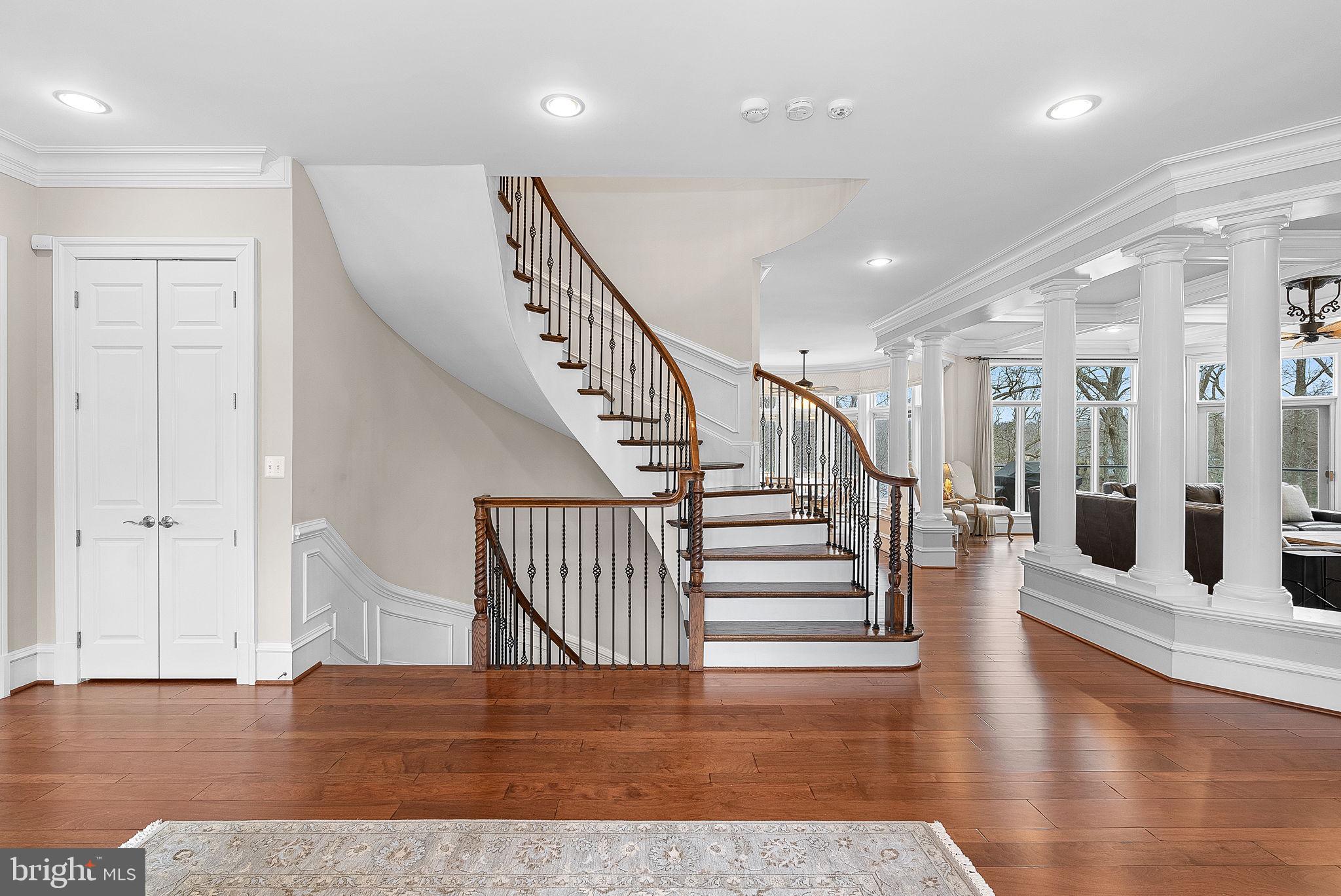 MAYNADIER - Residential