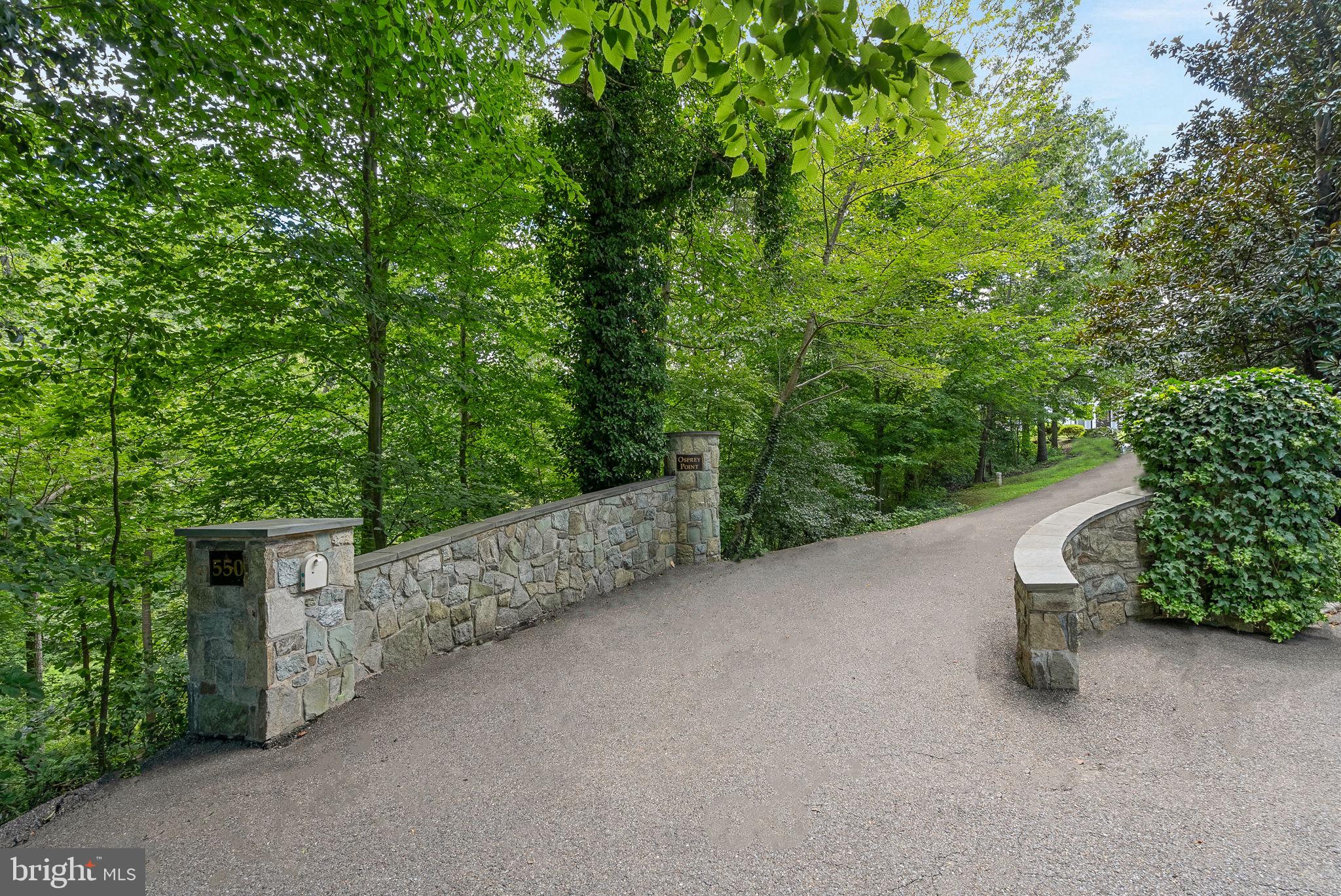 MAYNADIER - Residential