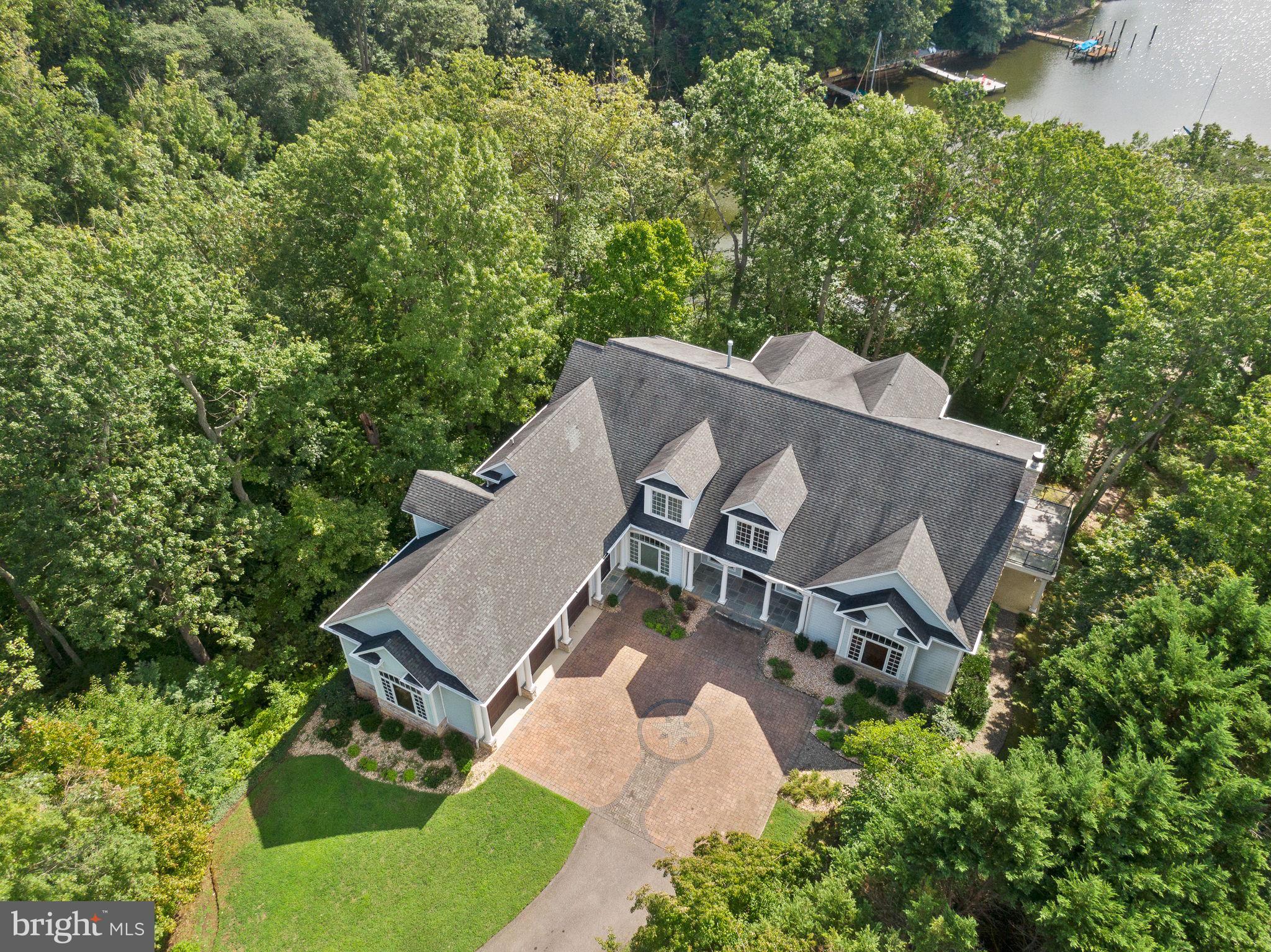 MAYNADIER - Residential