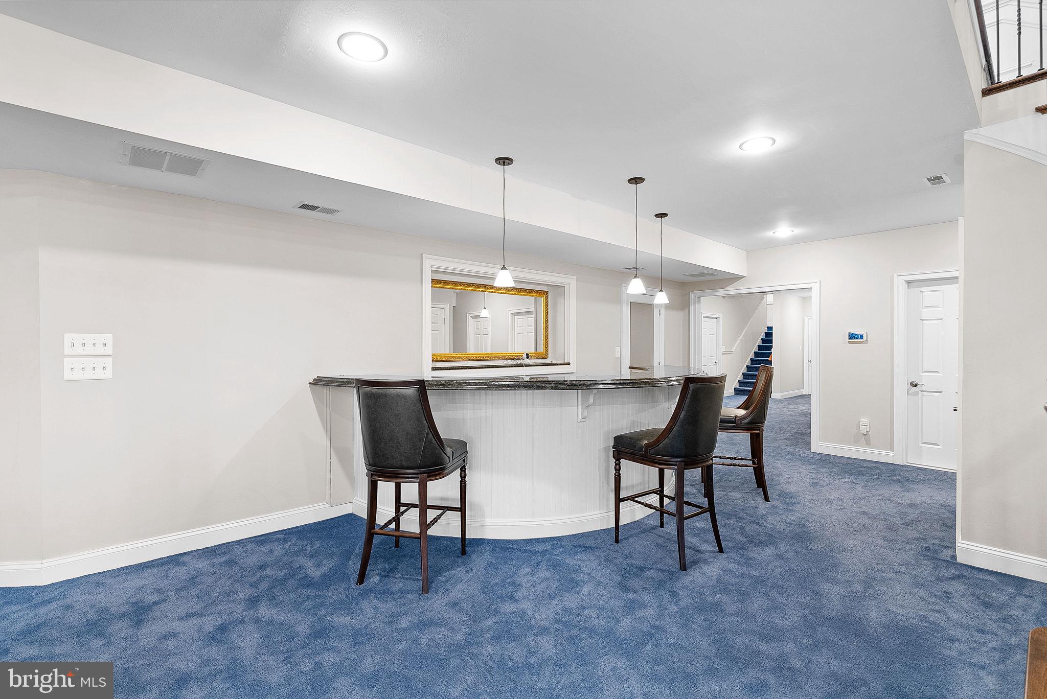 MAYNADIER - Residential