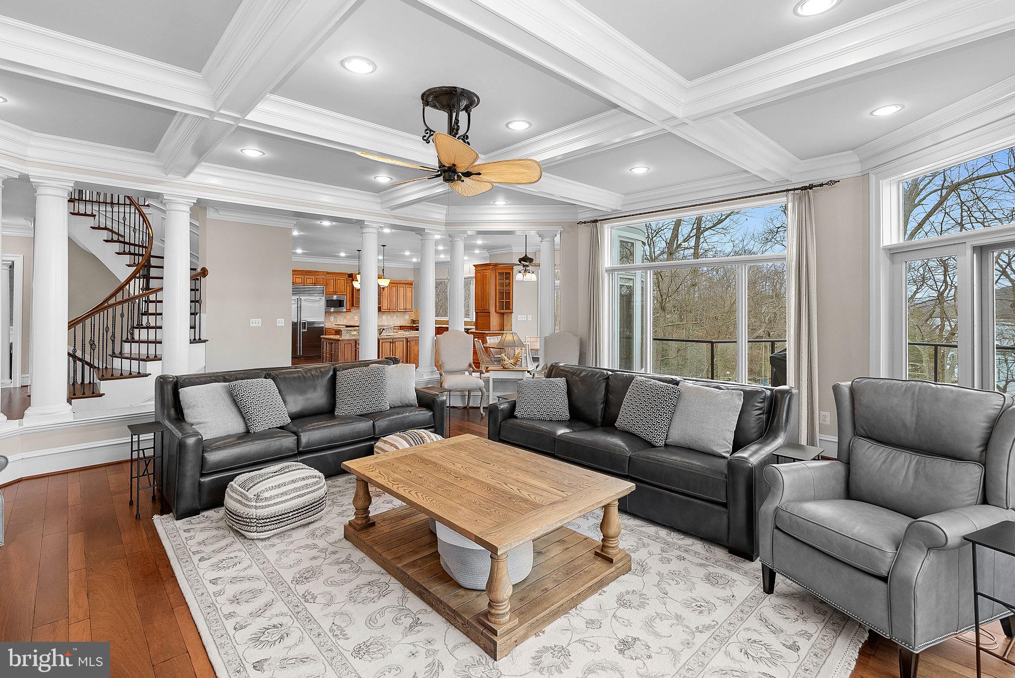 MAYNADIER - Residential