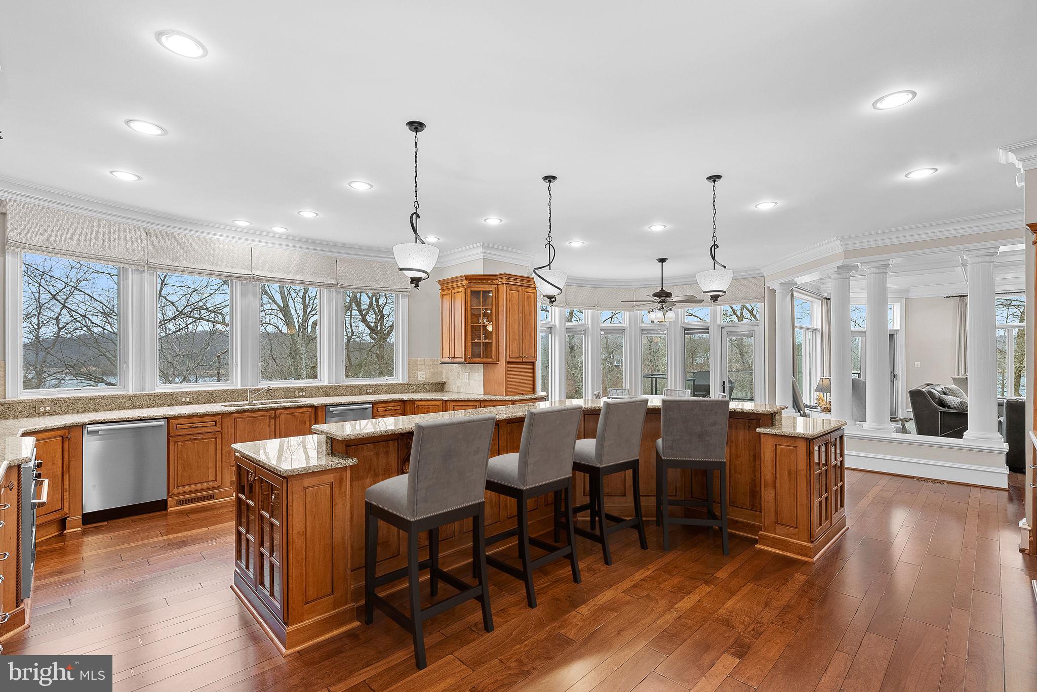 MAYNADIER - Residential