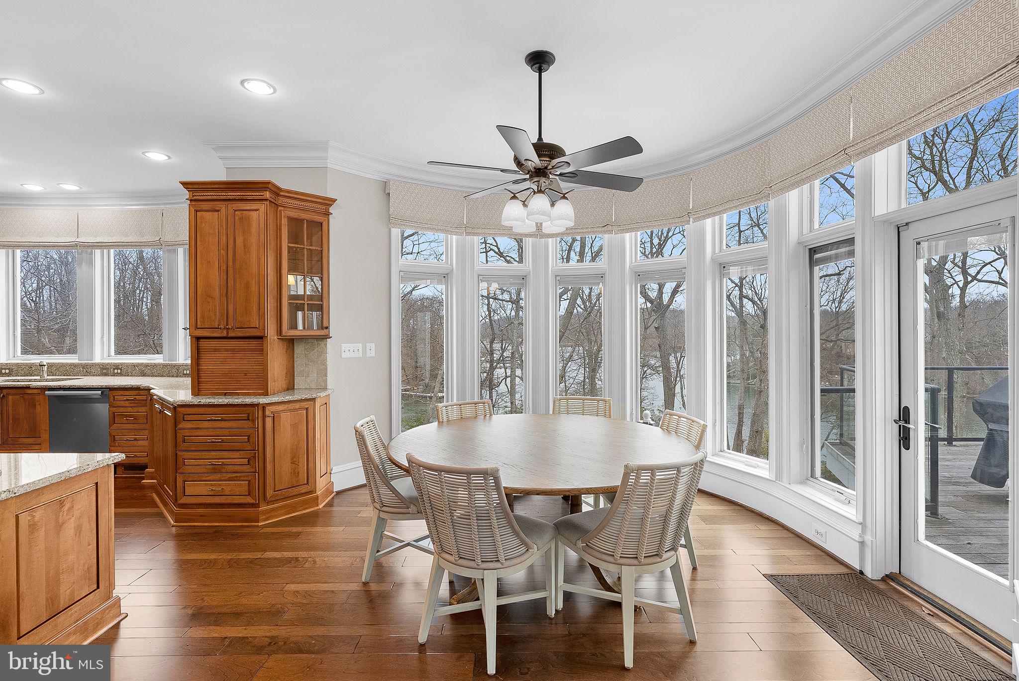 MAYNADIER - Residential