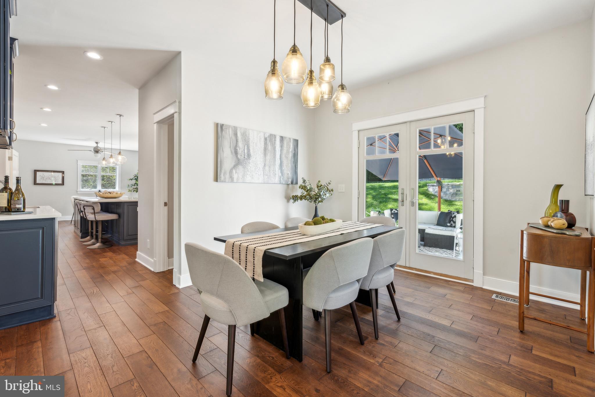 BROYHILL HILLS - Residential