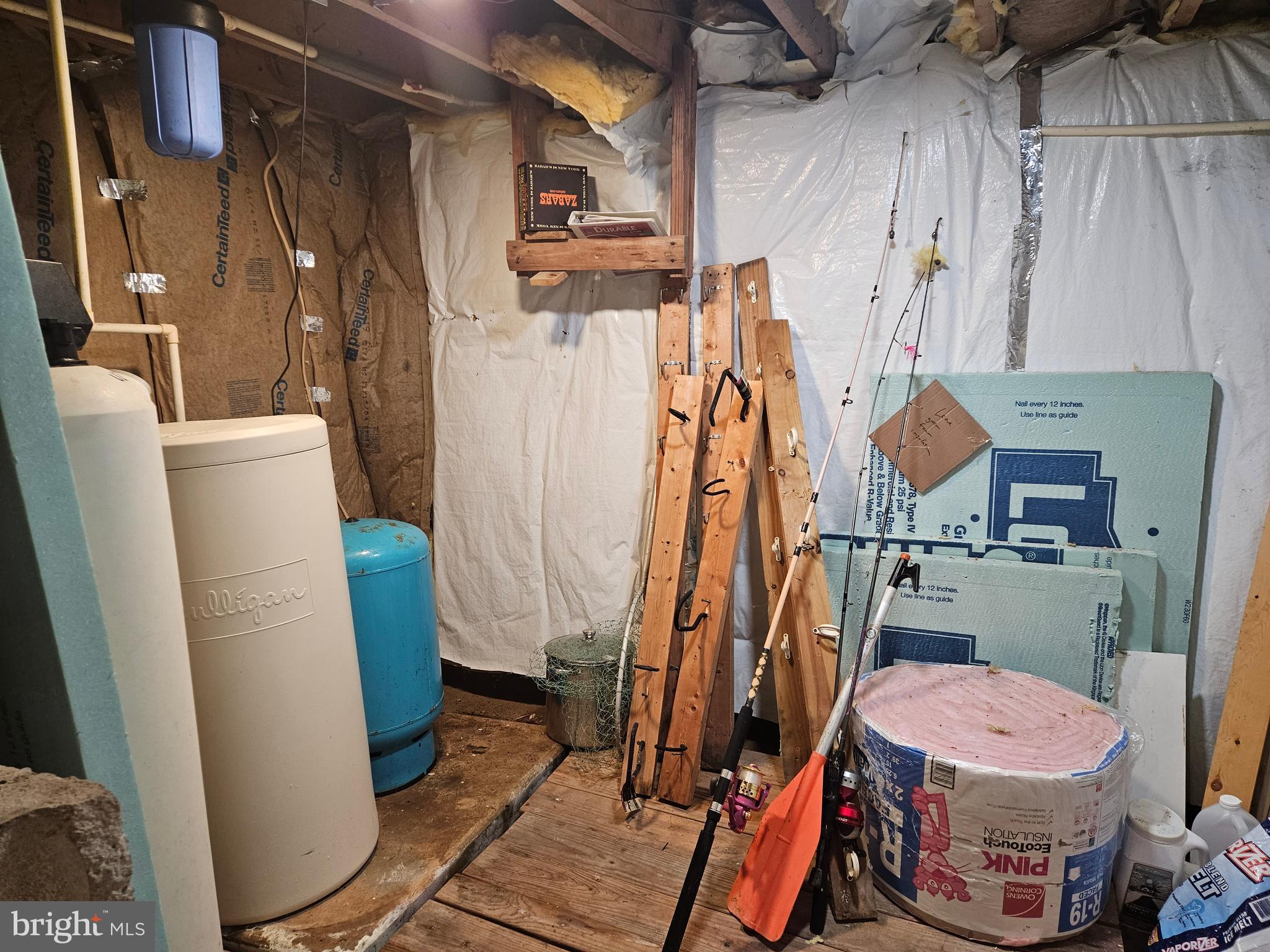 KENT ISLAND ESTATES - Residential