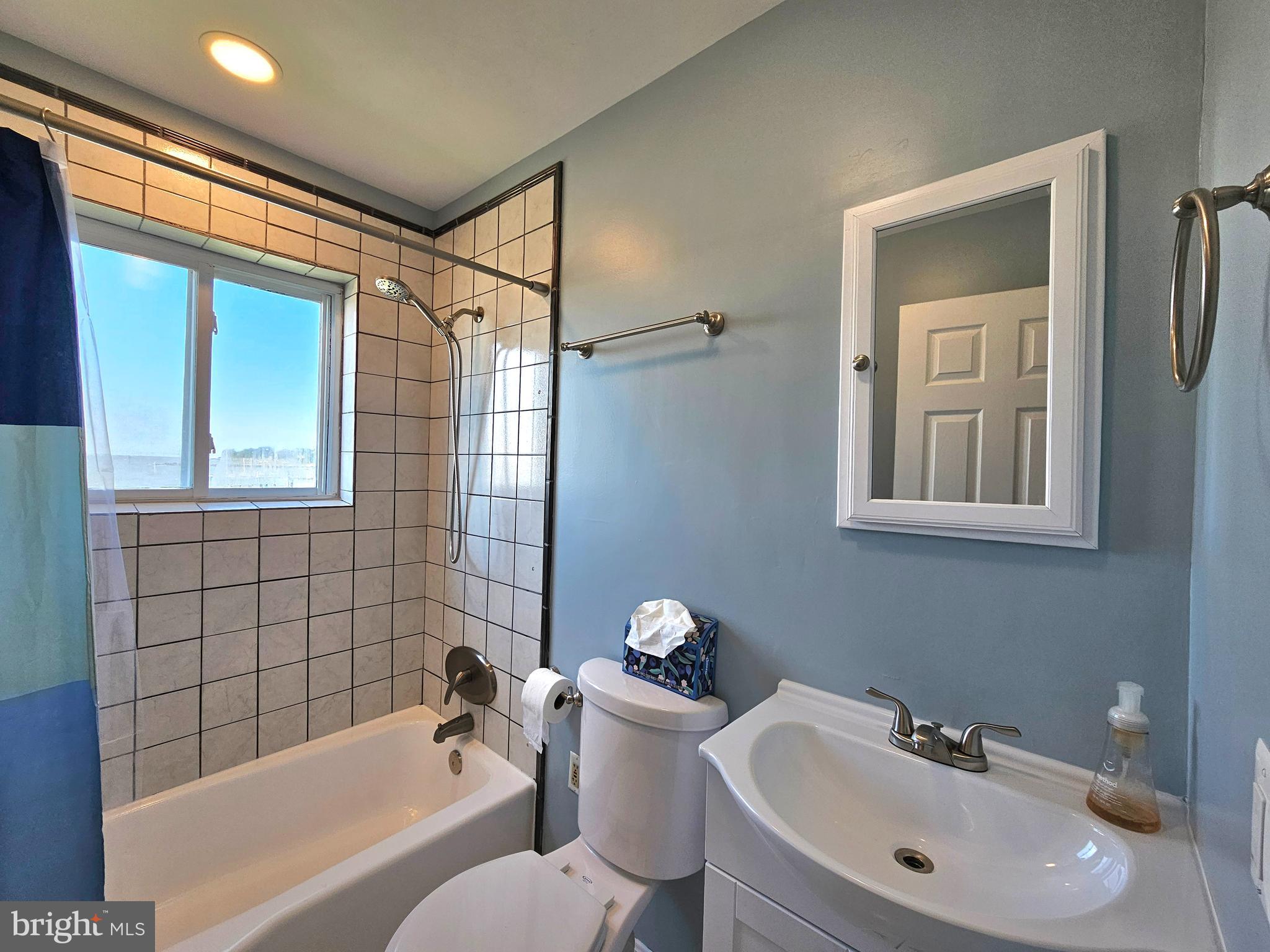 KENT ISLAND ESTATES - Residential