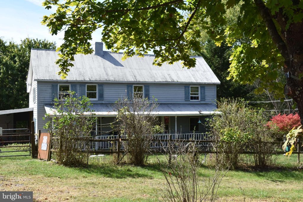 Photo of 1971 Duckwall Rd, BERKELEY SPRINGS, WV 25411 (MLS # WVMO2006790)