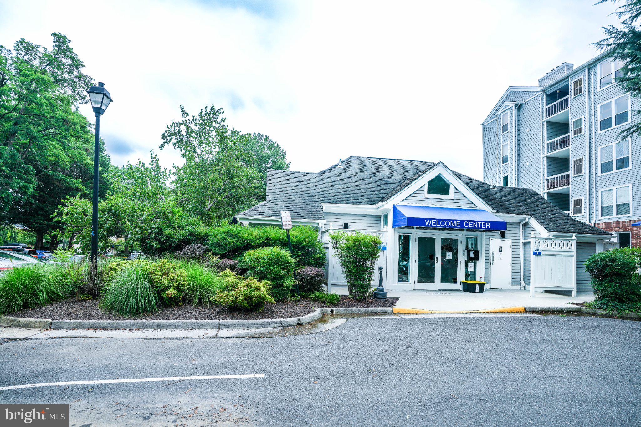 3176 SUMMIT SQUARE DRIVE 4-C5