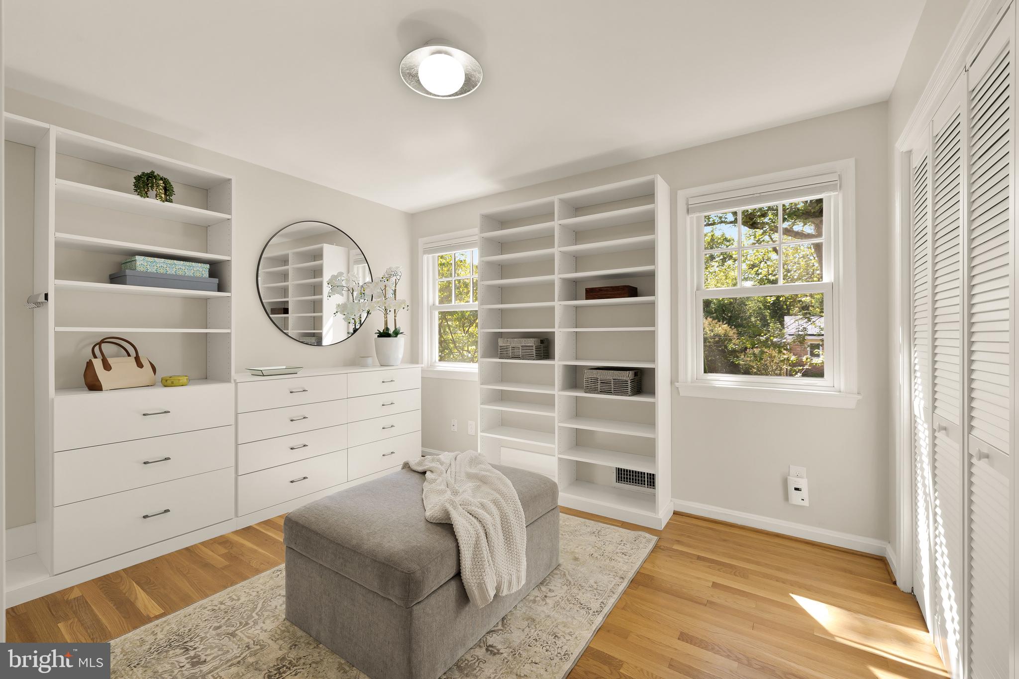 WOODBURN - Residential