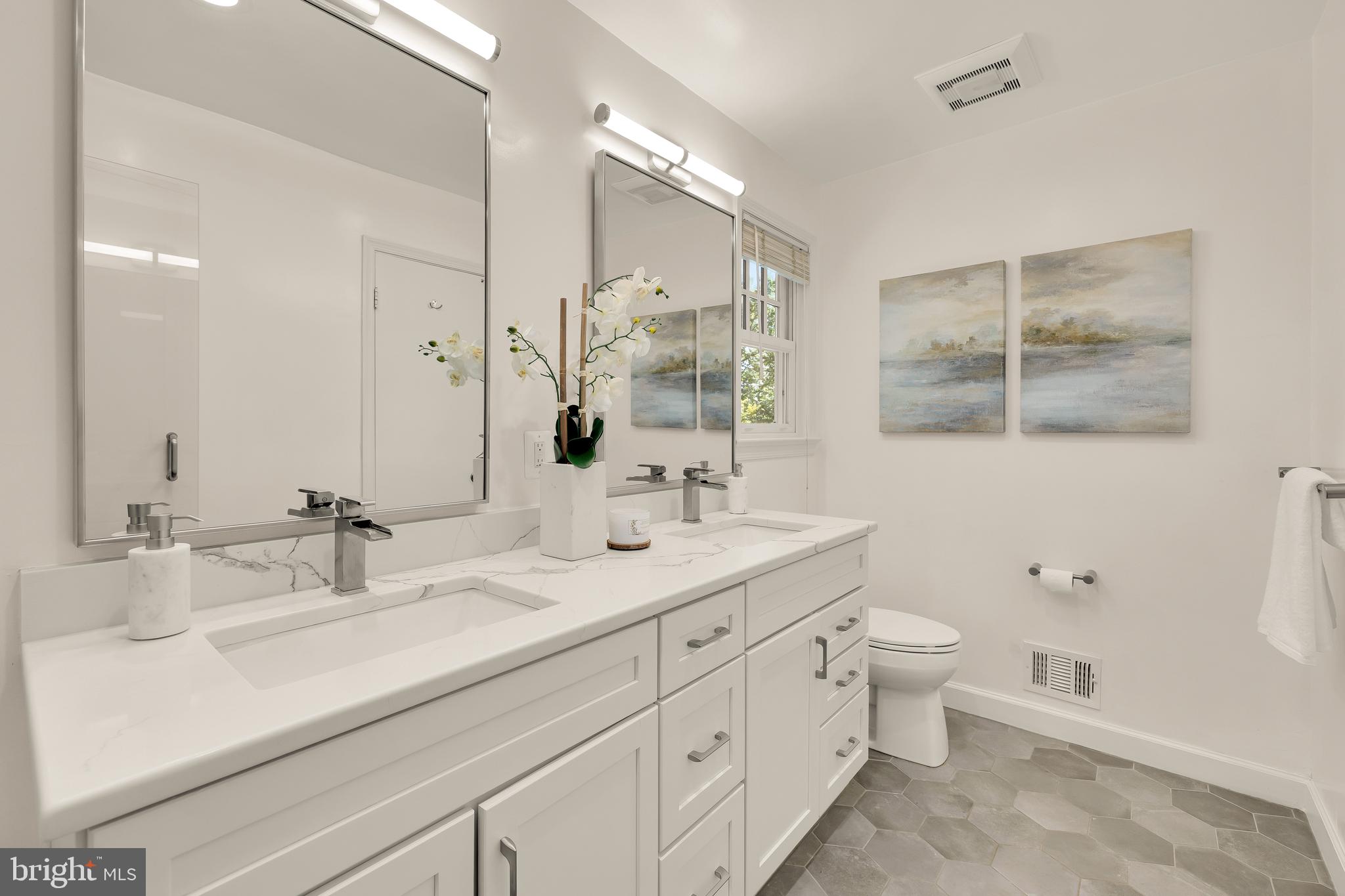 WOODBURN - Residential