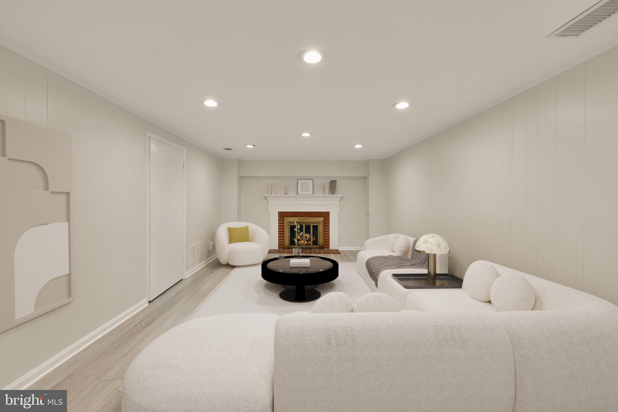 WOODBURN - Residential