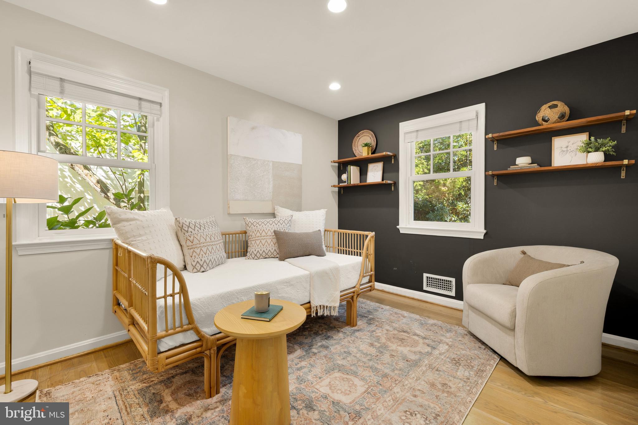 WOODBURN - Residential