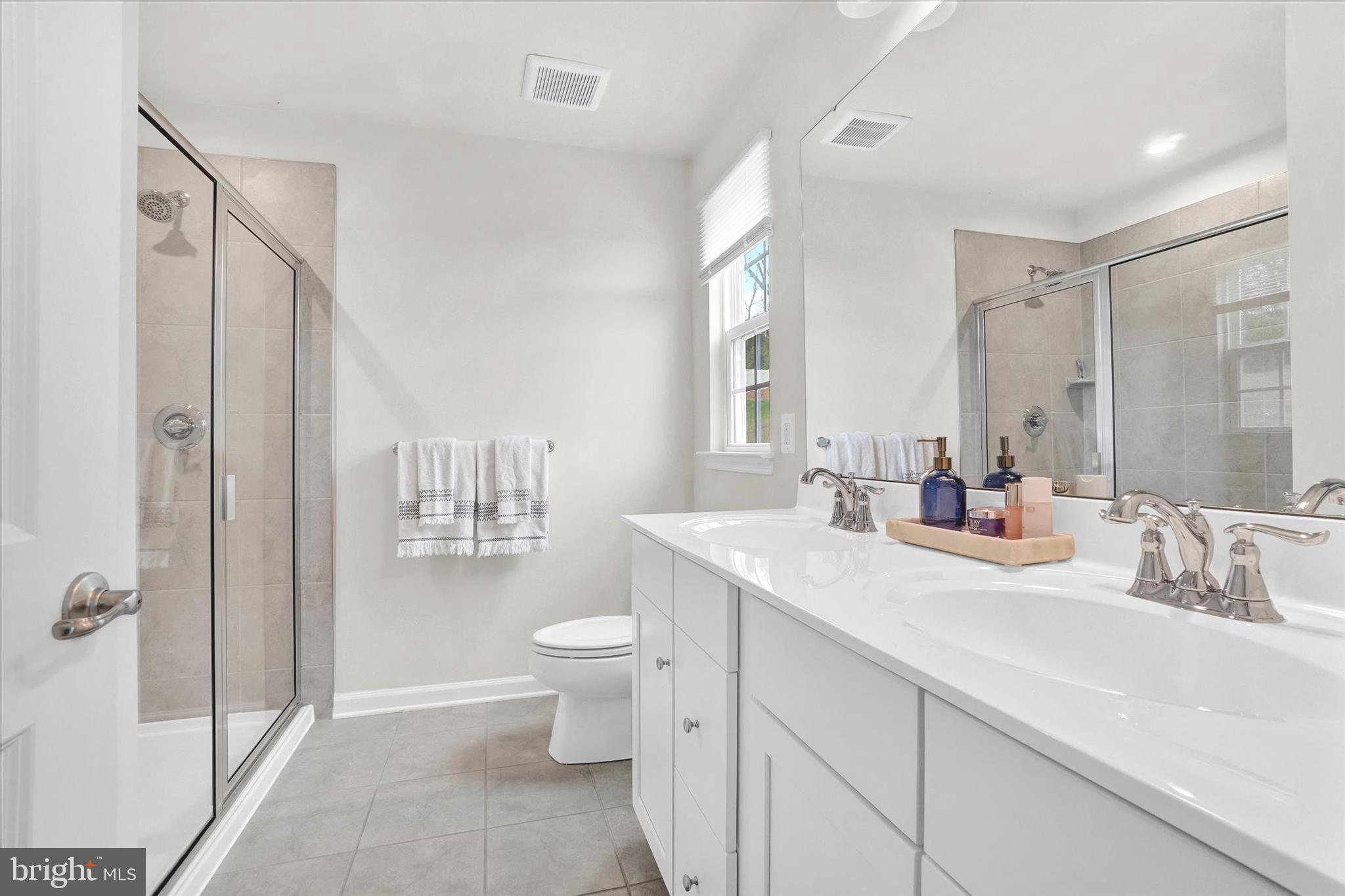 REYNOLD'S OVERLOOK - Residential