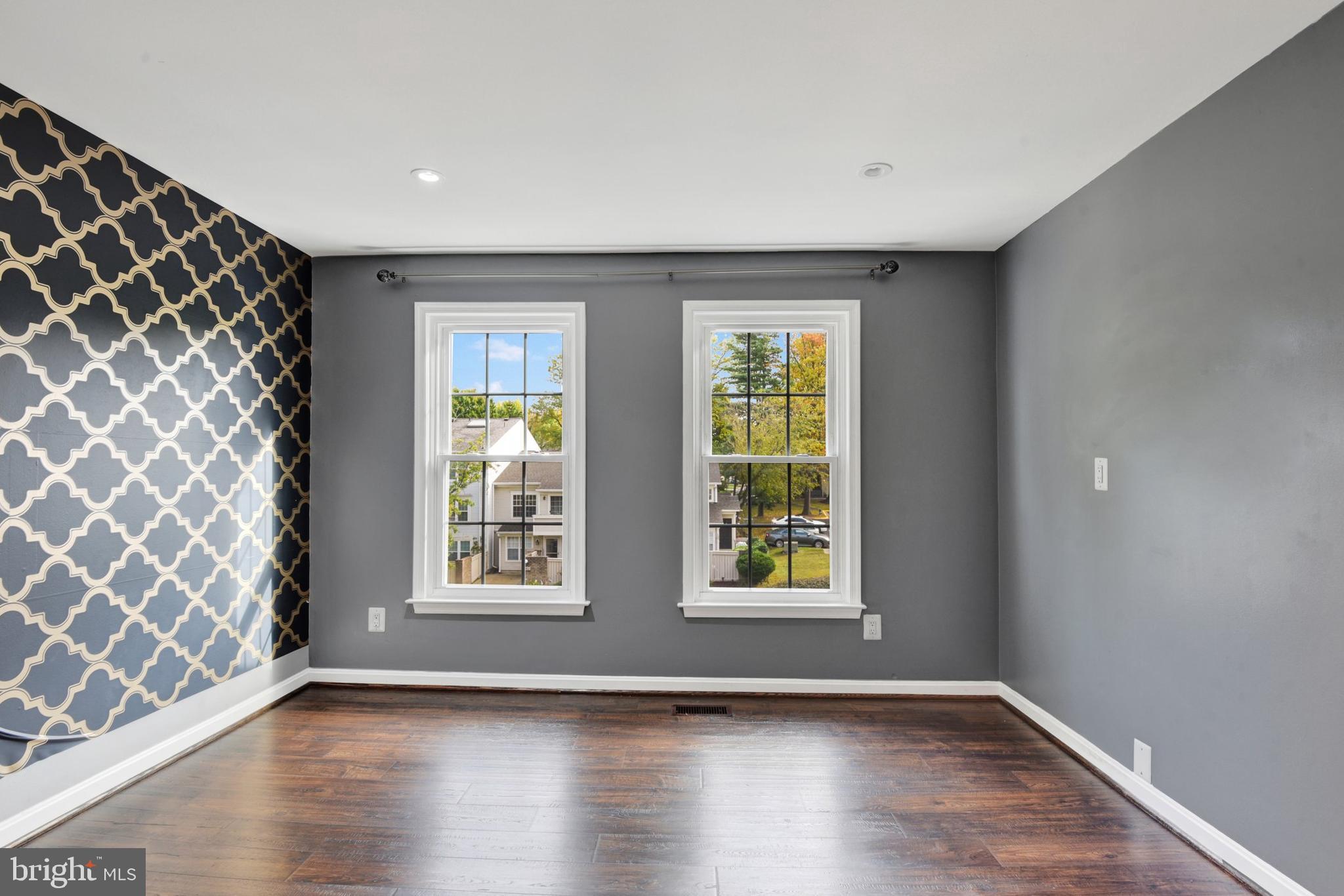 ROGERS FORGE - Residential