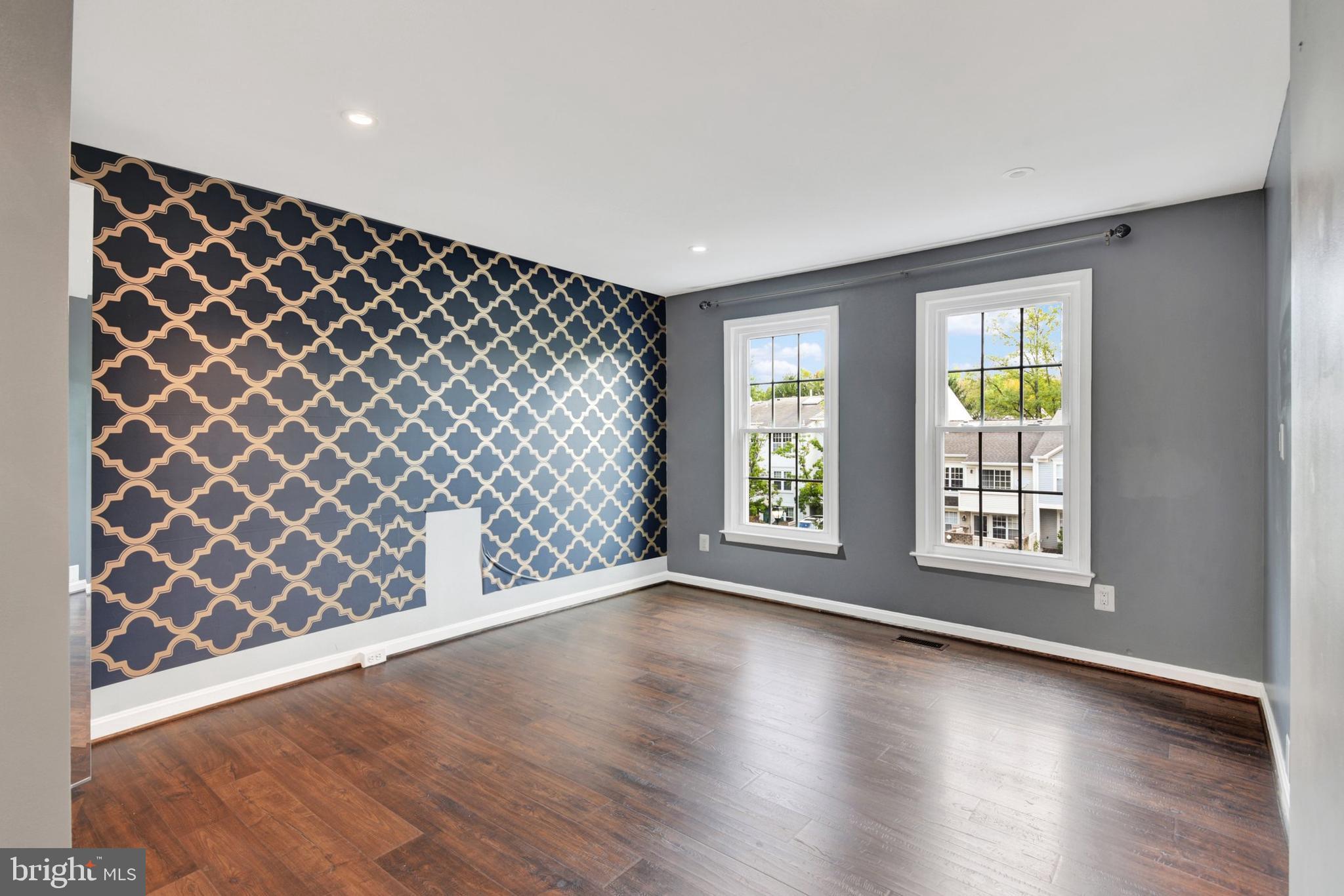 ROGERS FORGE - Residential