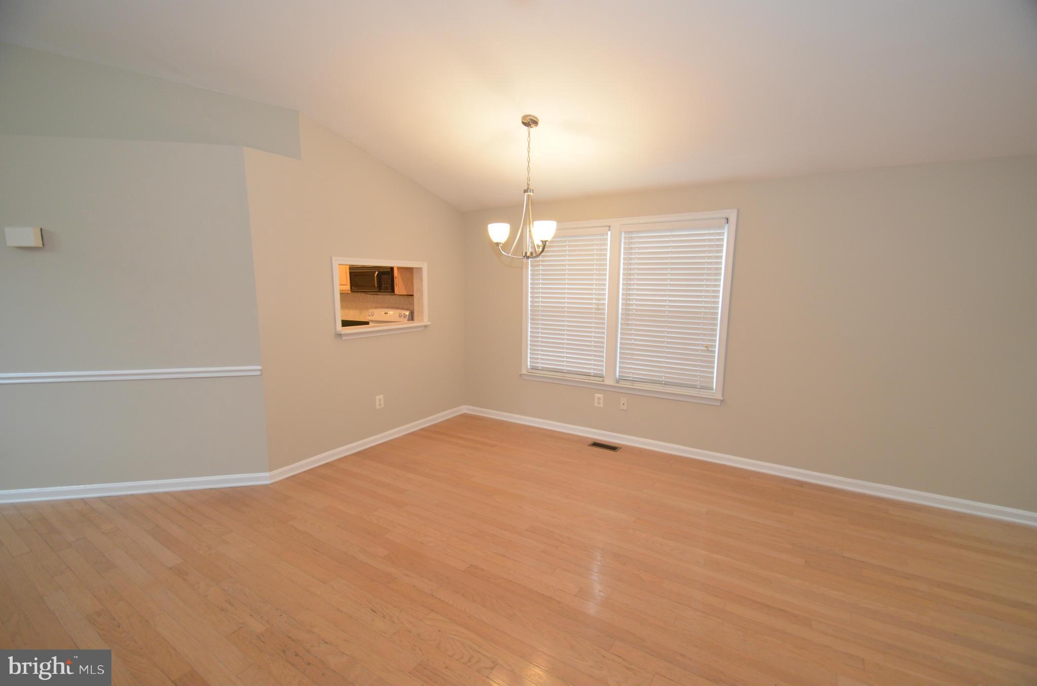 KINGSTOWNE - Residential Lease