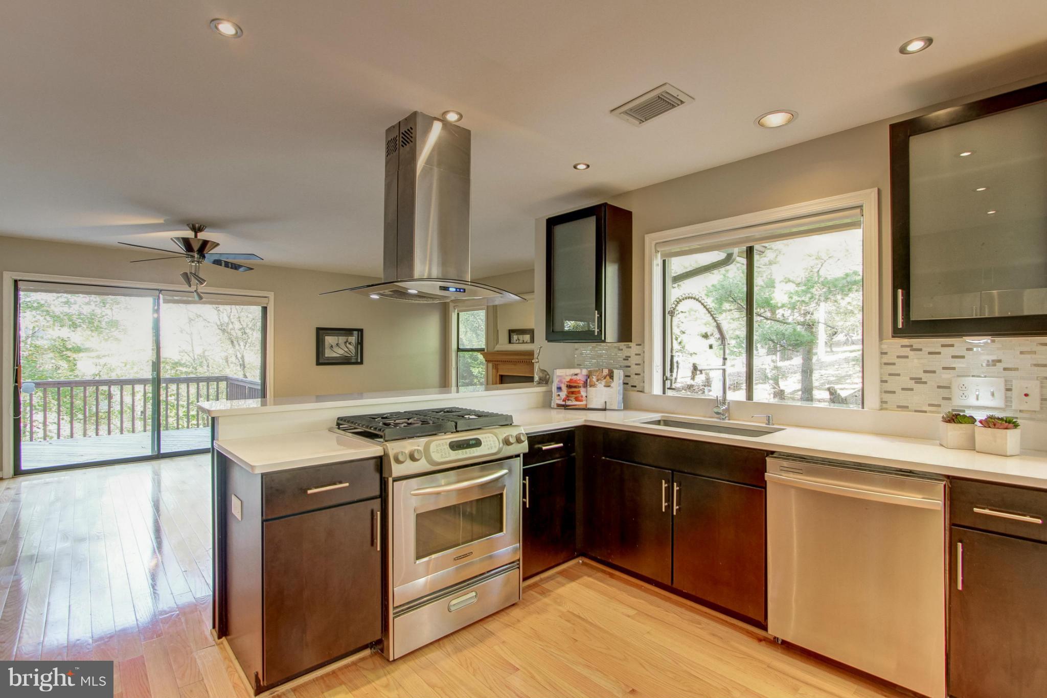 TREASURE COVE - Residential