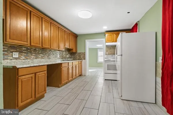 York, Pennsylvania 17403, United States, 5 Bedrooms Bedrooms, ,1 BathroomBathrooms,Residential,Contingent,214333