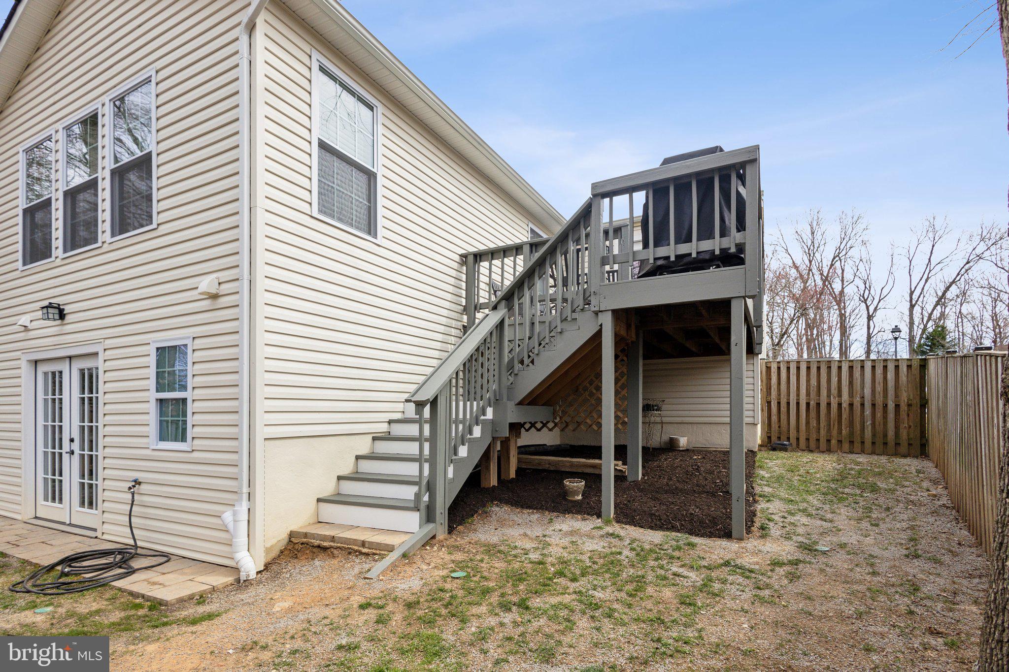 NEWINGTON FOREST - Residential