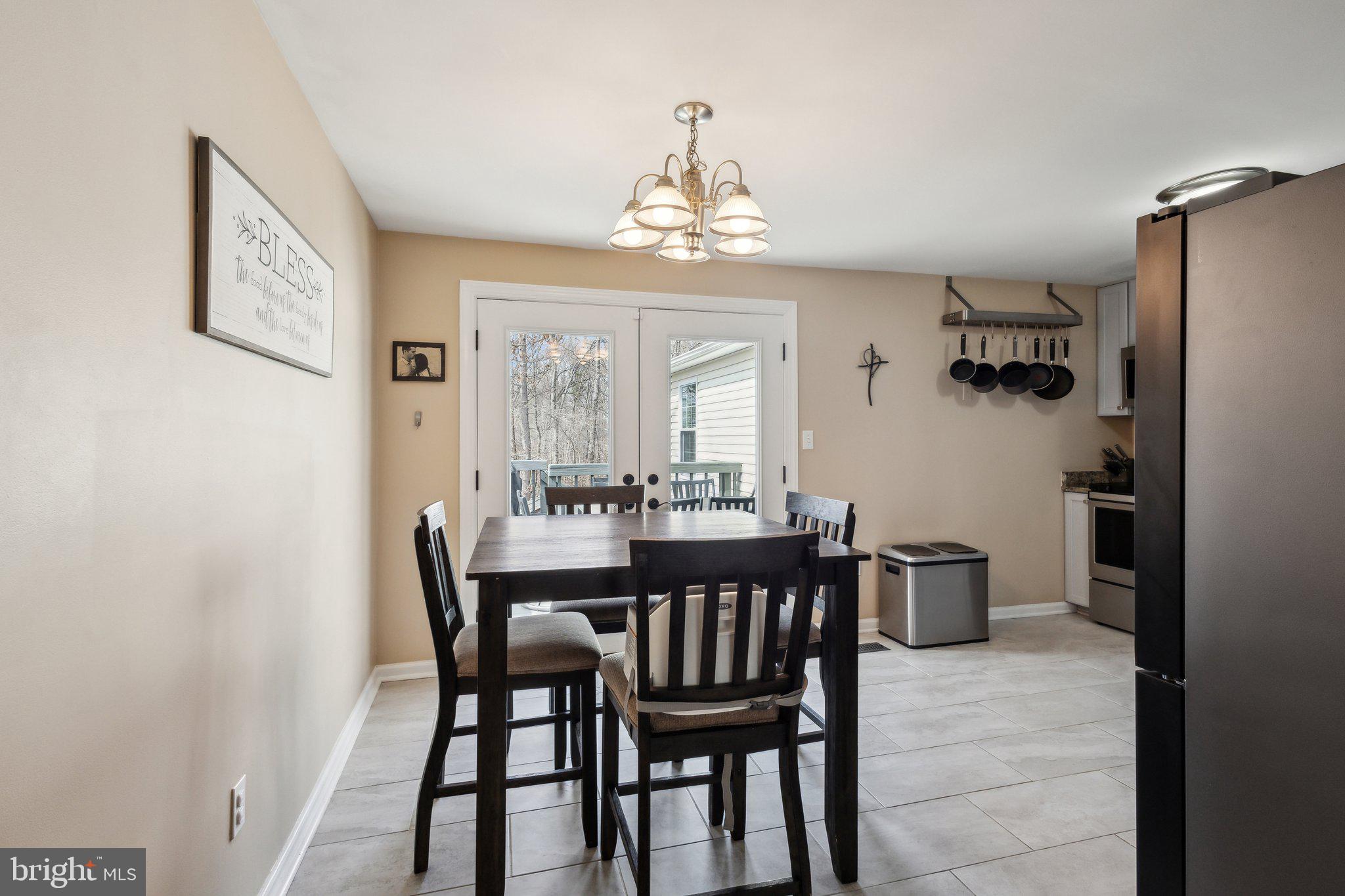 NEWINGTON FOREST - Residential