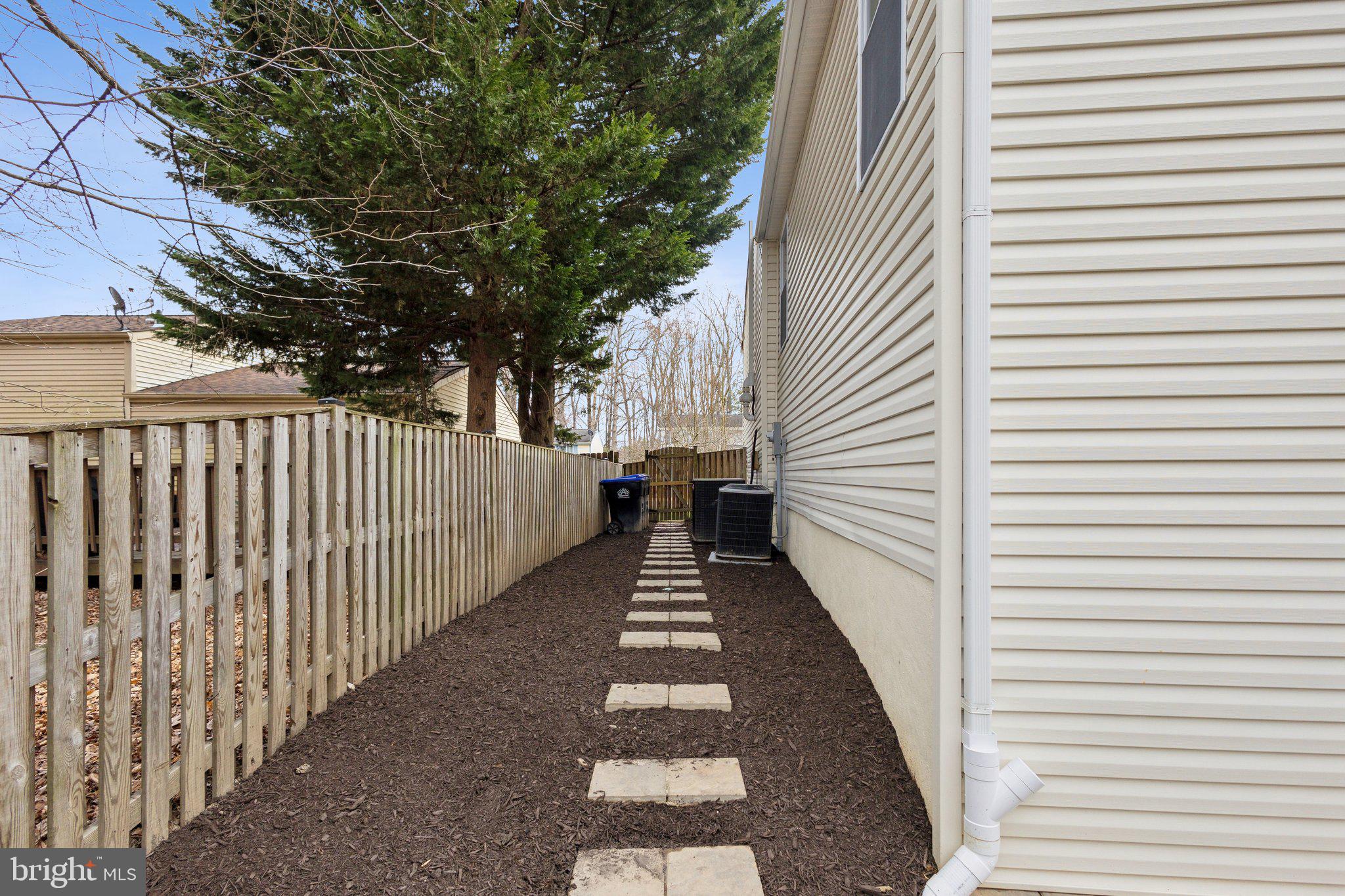 NEWINGTON FOREST - Residential