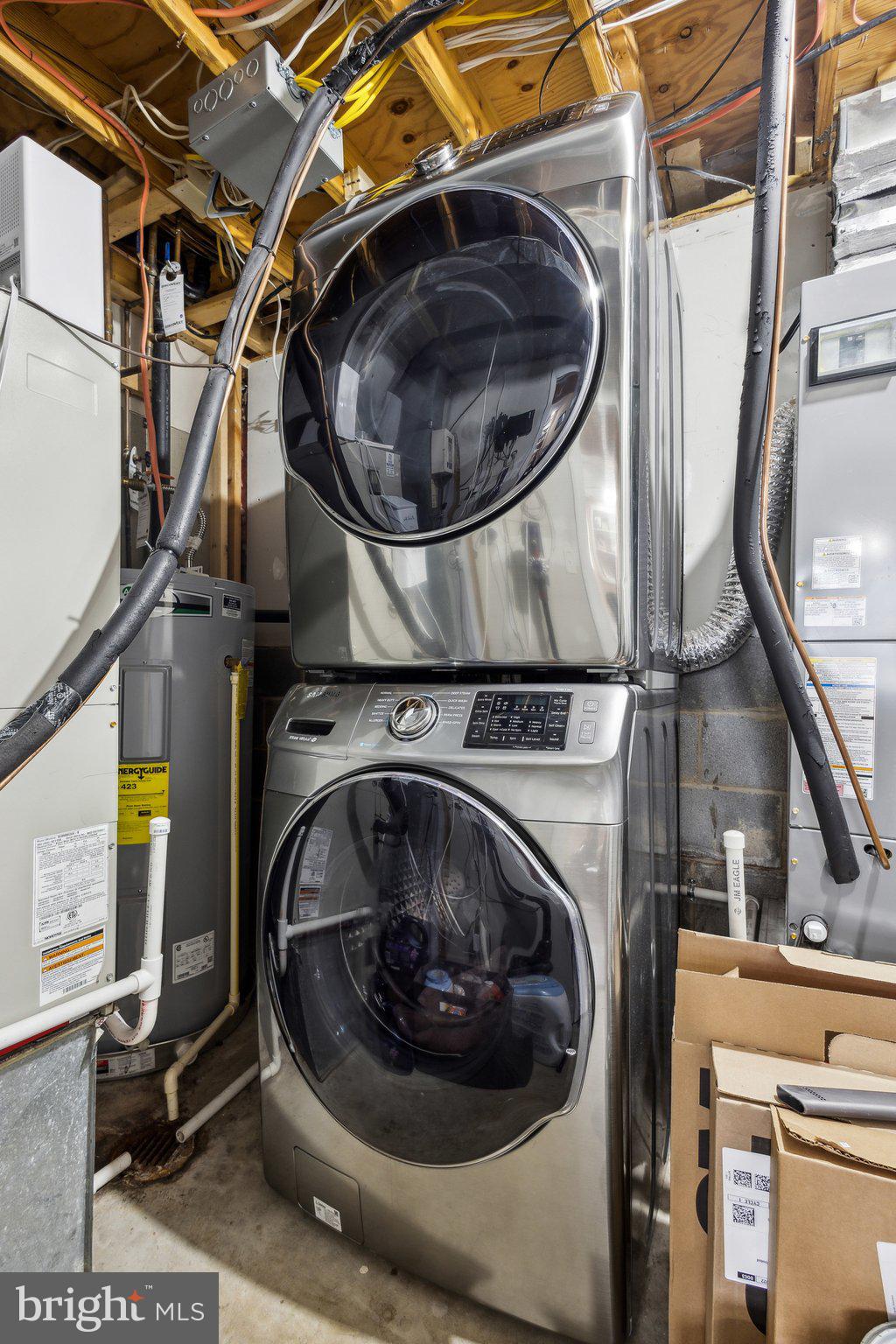 NEWINGTON FOREST - Residential