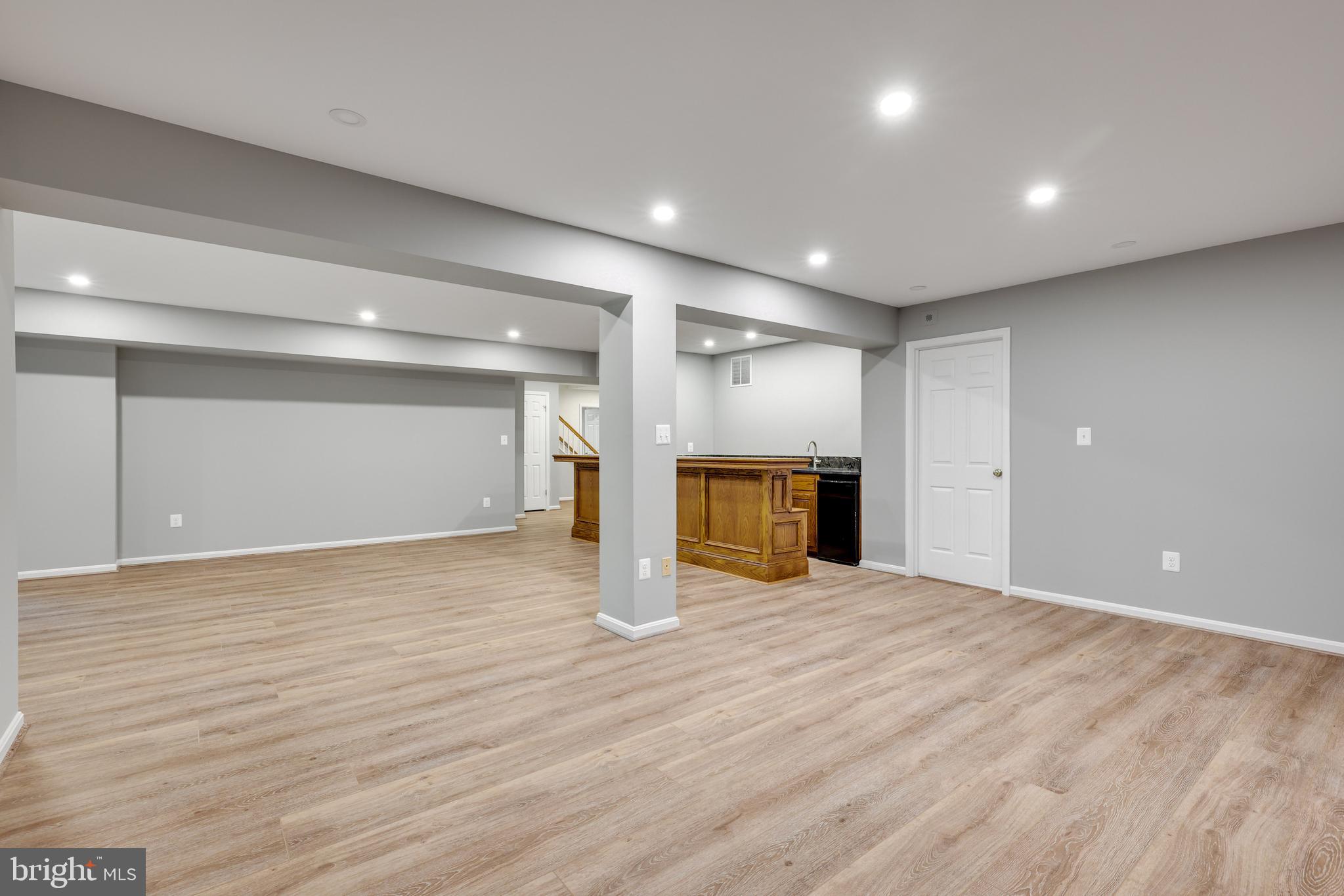 WOLFTRAP MEADOWS - Residential