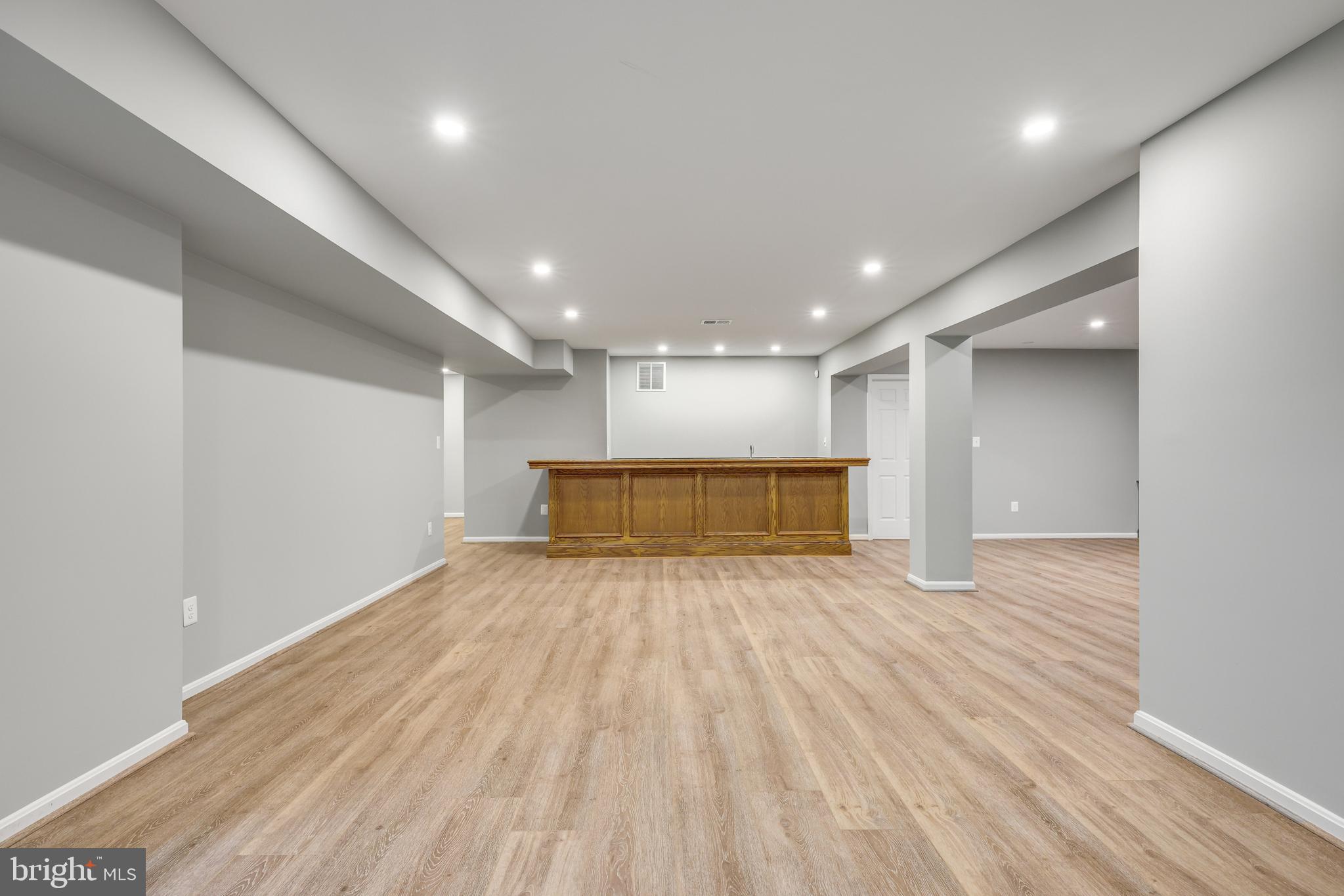 WOLFTRAP MEADOWS - Residential