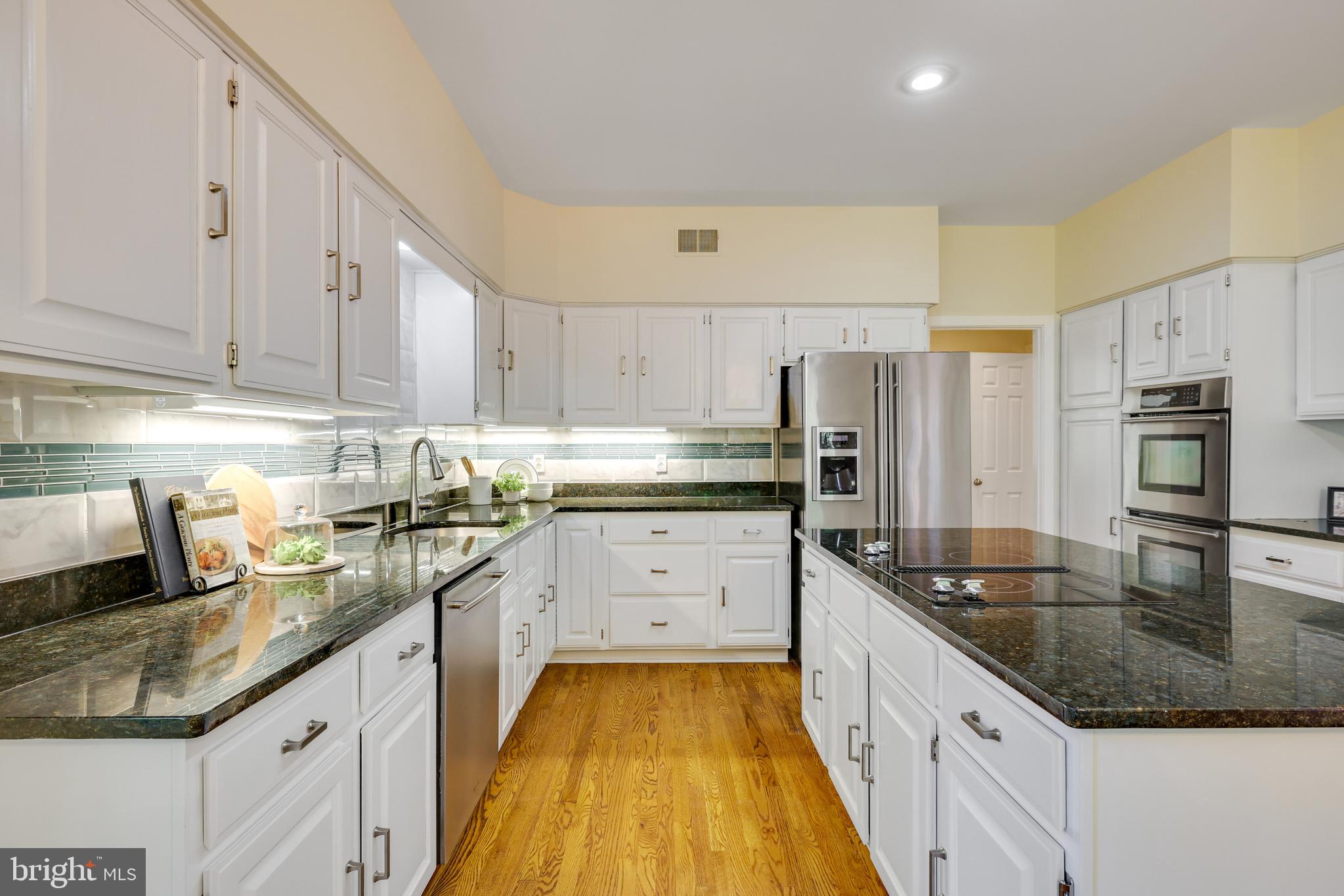 WOLFTRAP MEADOWS - Residential