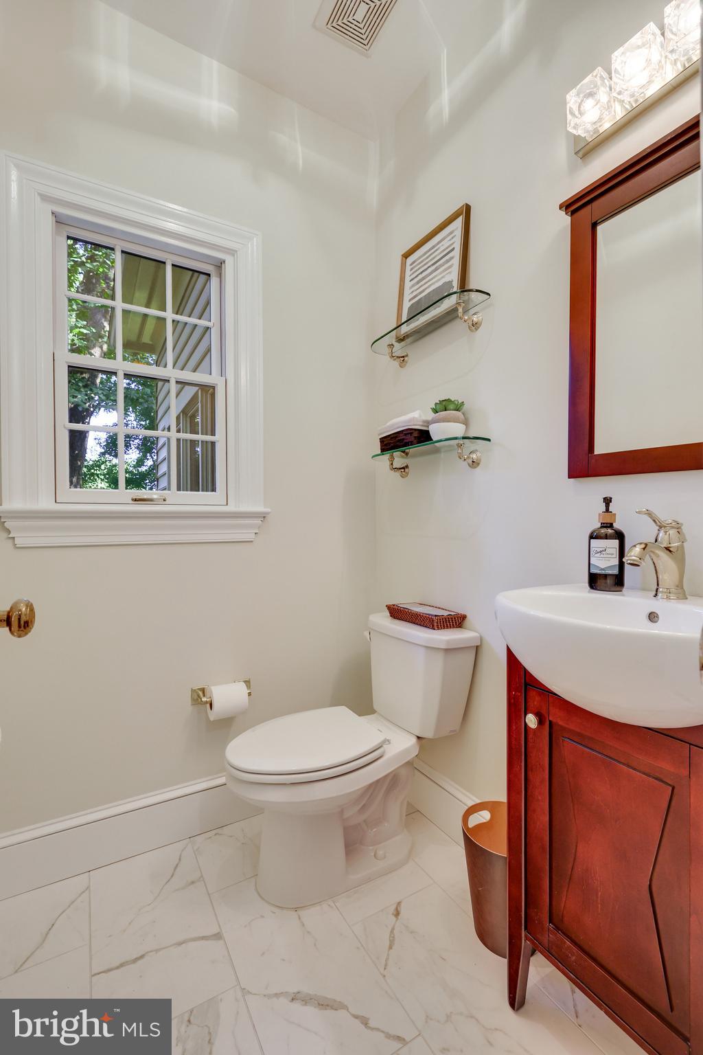 WOLFTRAP MEADOWS - Residential