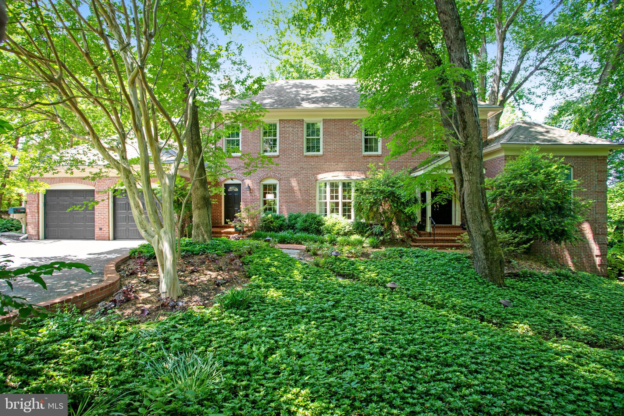 WOLFTRAP MEADOWS - Residential