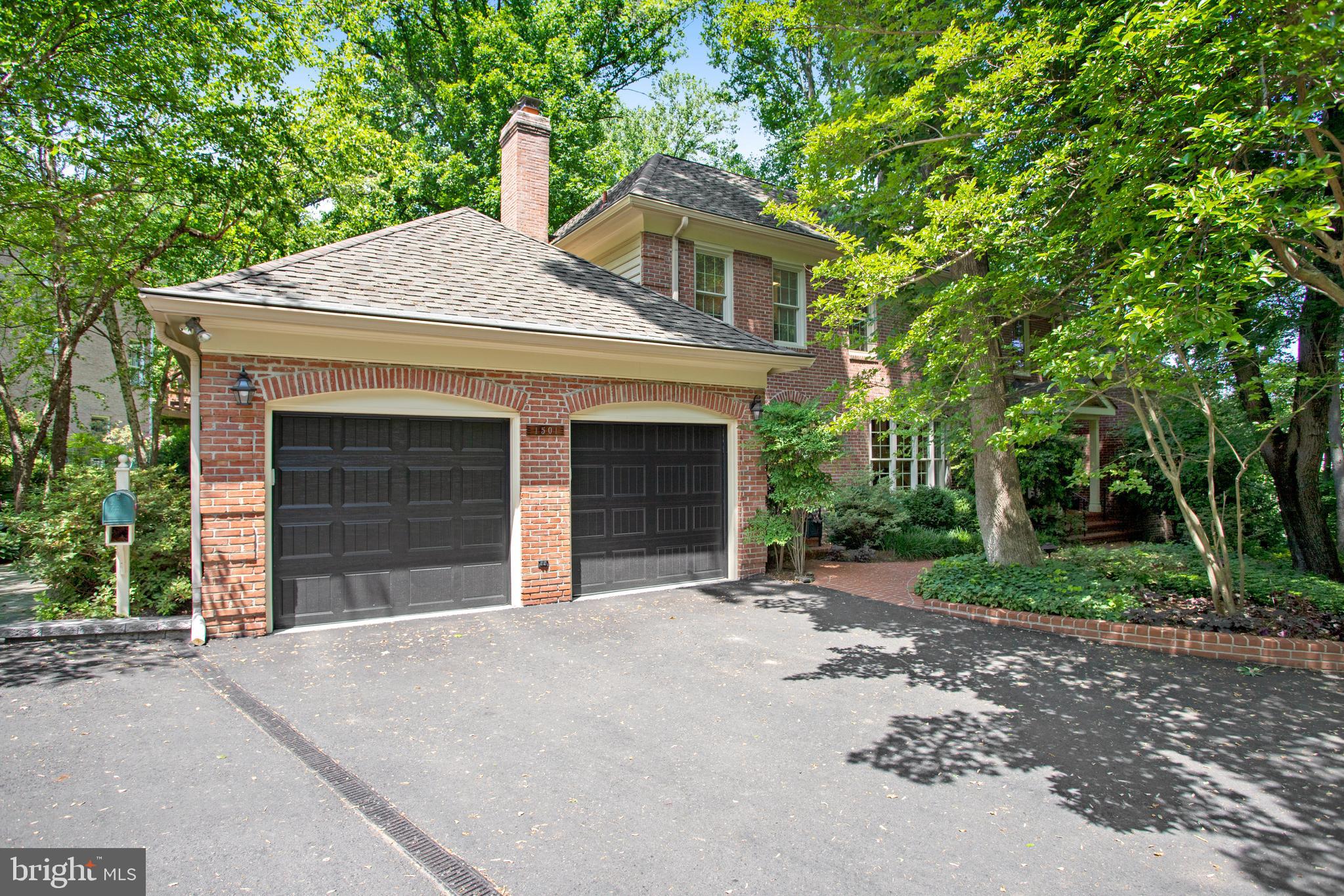 WOLFTRAP MEADOWS - Residential