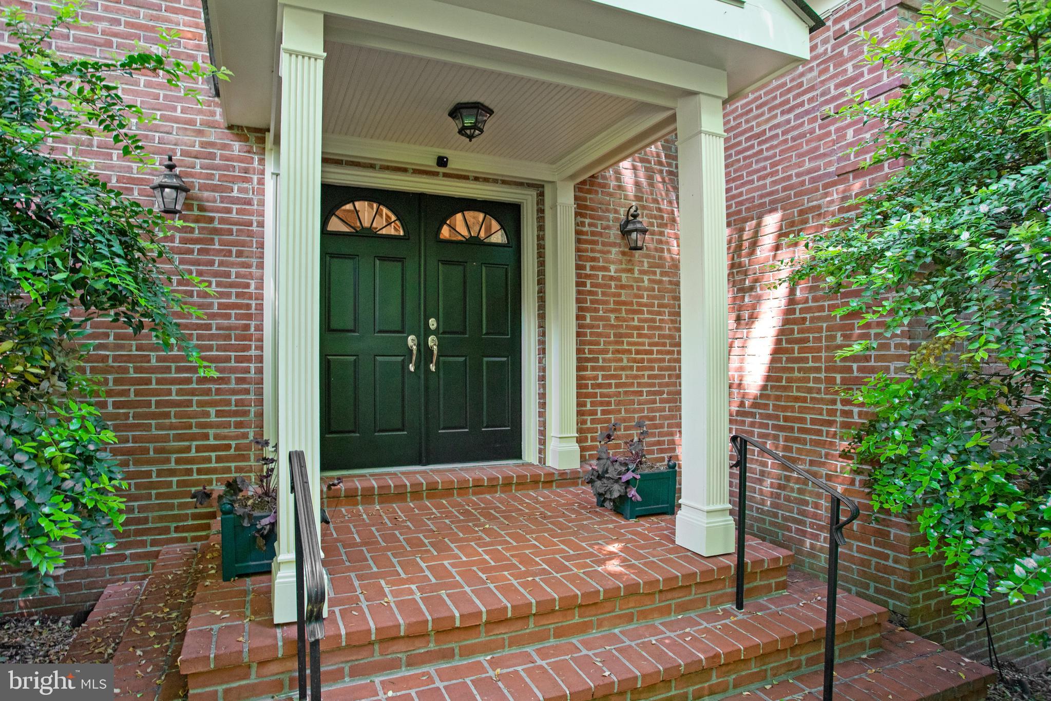 WOLFTRAP MEADOWS - Residential