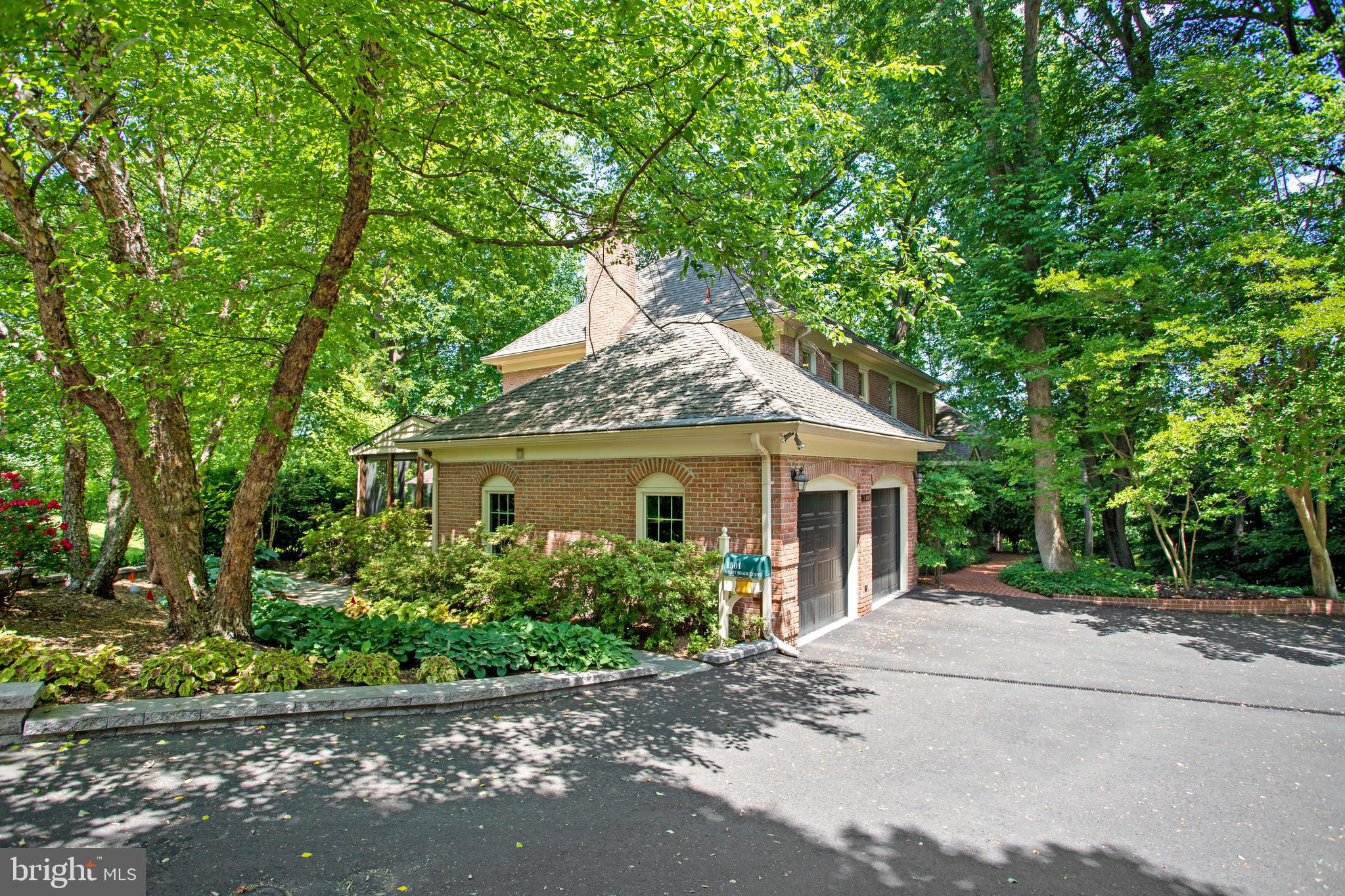 WOLFTRAP MEADOWS - Residential