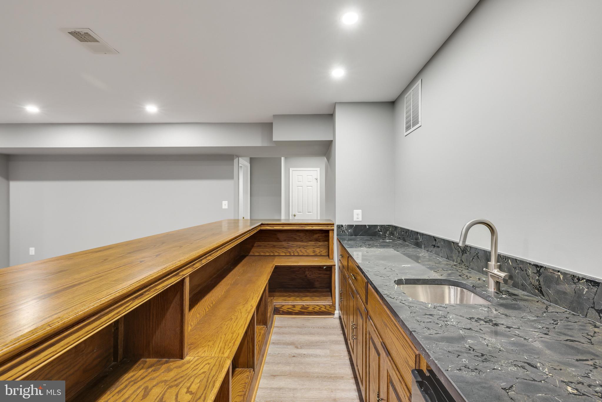 WOLFTRAP MEADOWS - Residential