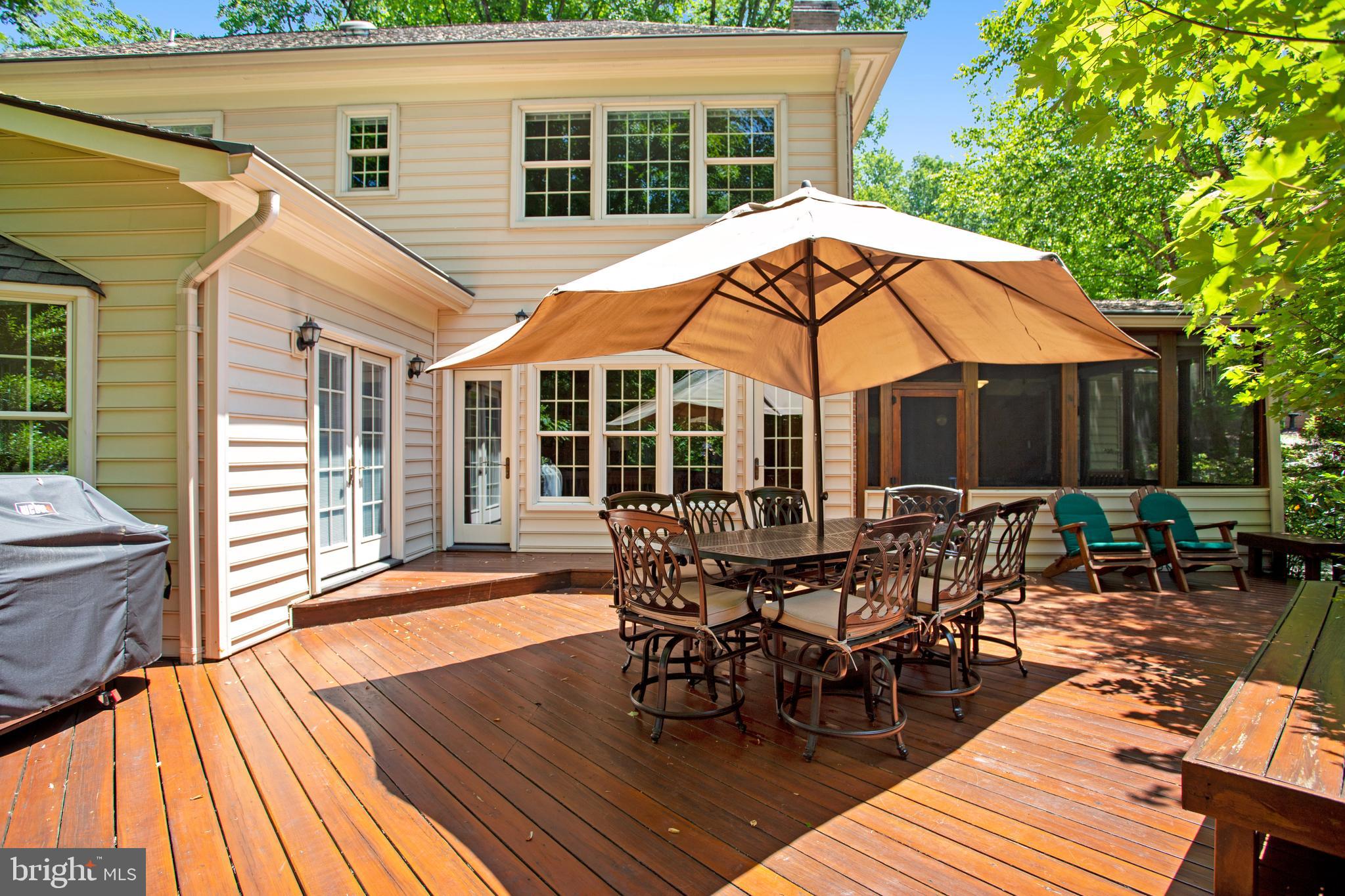 WOLFTRAP MEADOWS - Residential