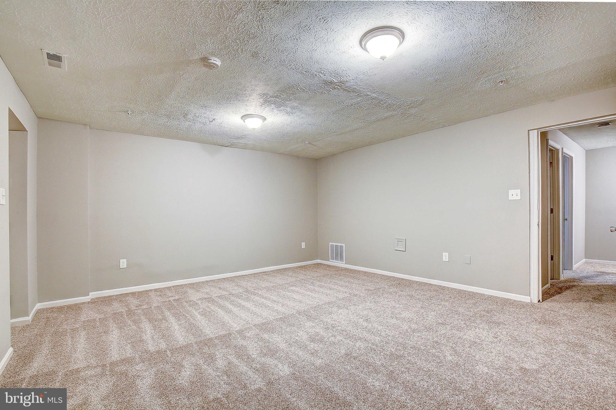 FOREST RUN - Residential