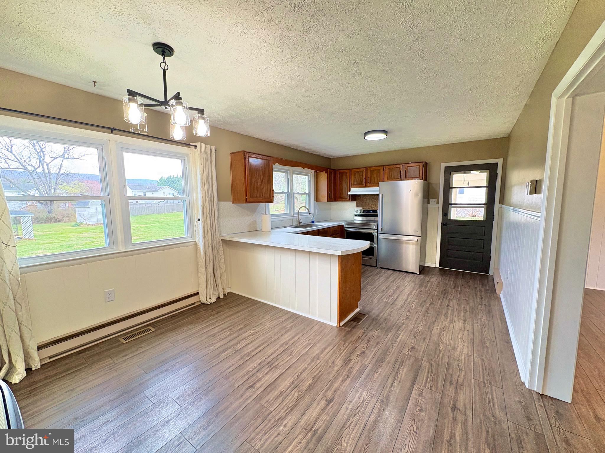 MASSANUTTEN VIEW - Residential