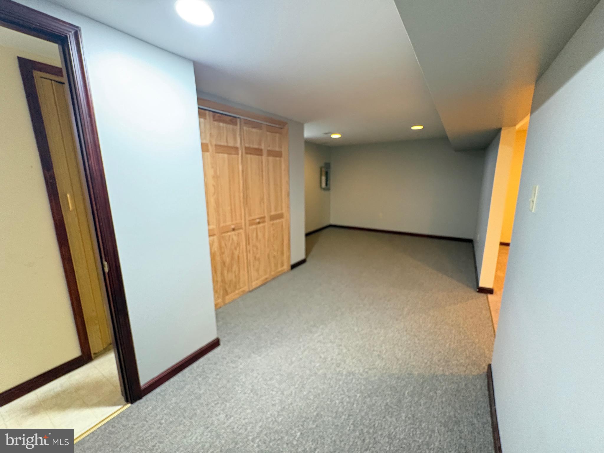 MASSANUTTEN VIEW - Residential