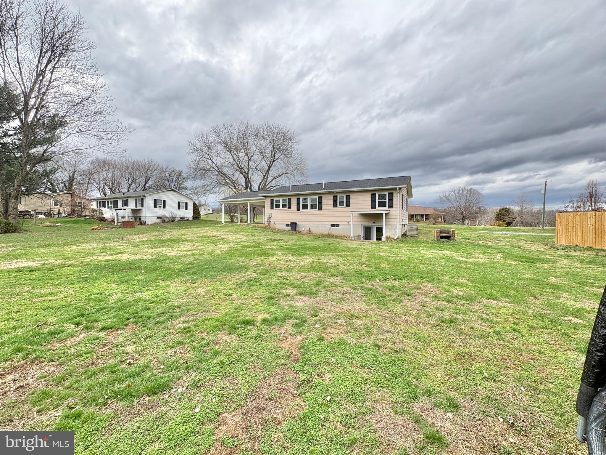 MASSANUTTEN VIEW - Residential