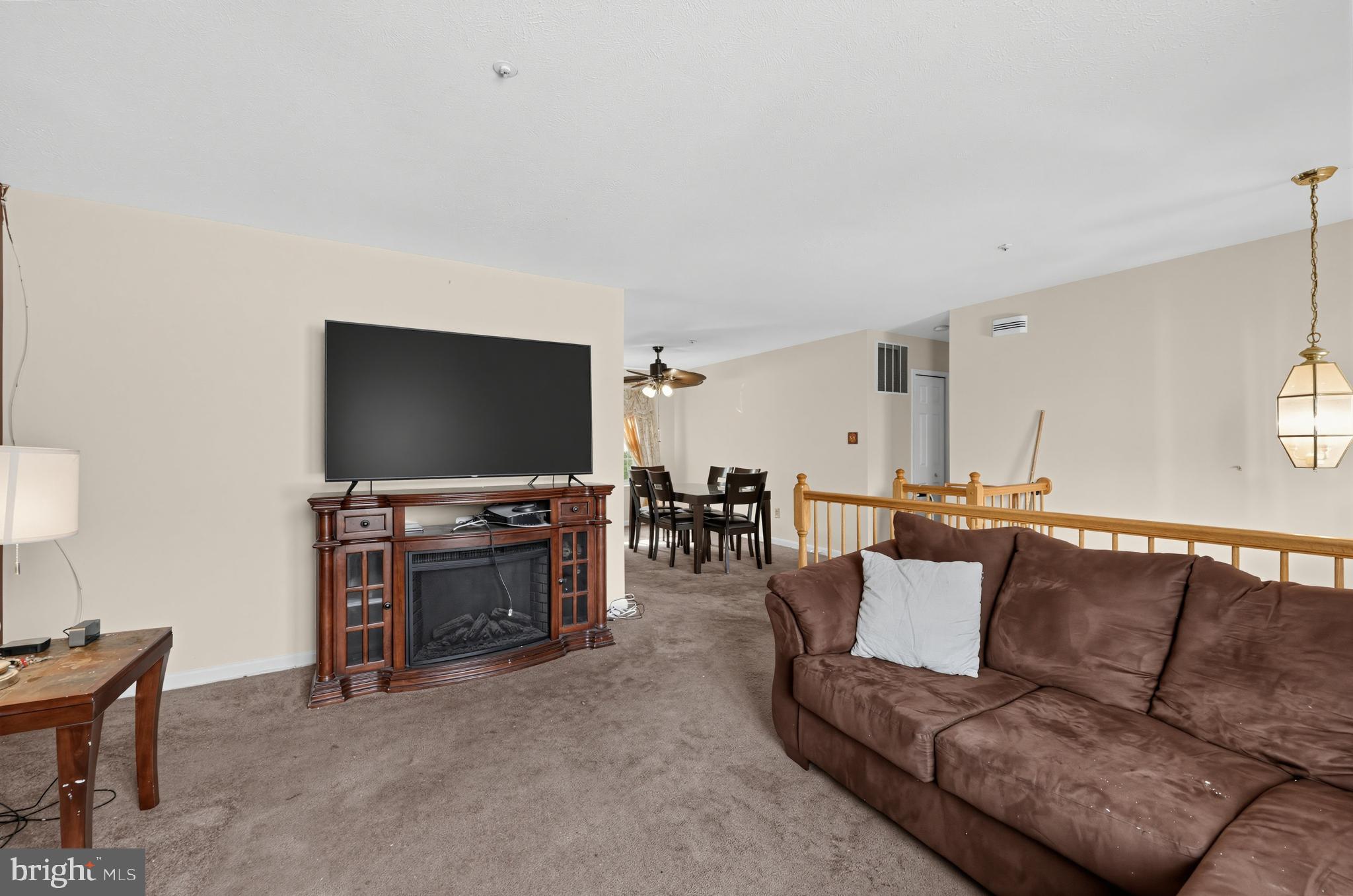 1709 DENNIS COURT