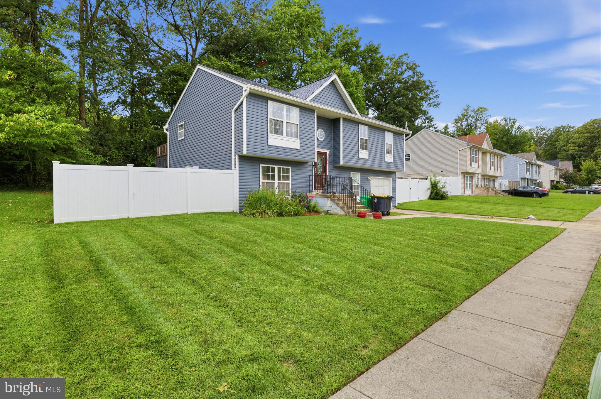 1709 DENNIS COURT