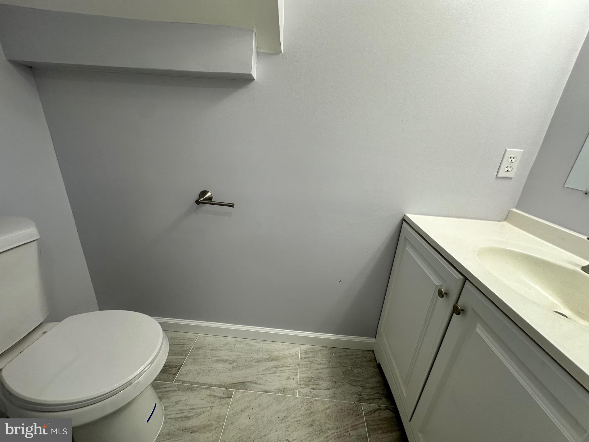 NORTHRIDGE - Residential