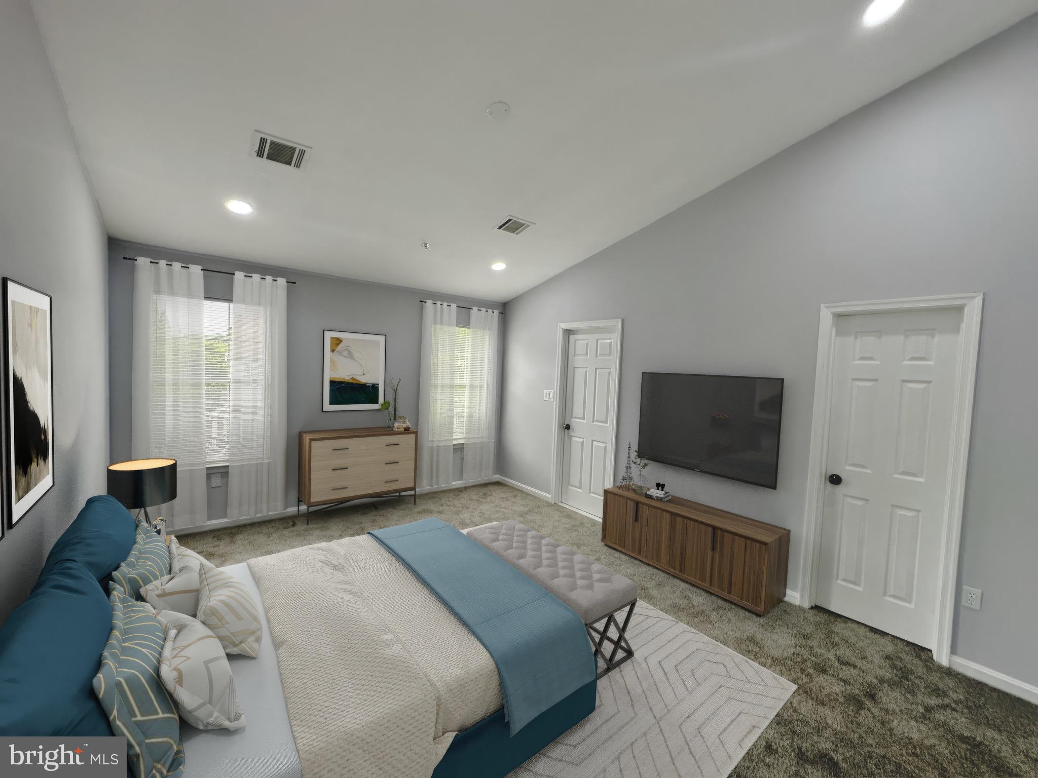 NORTHRIDGE - Residential