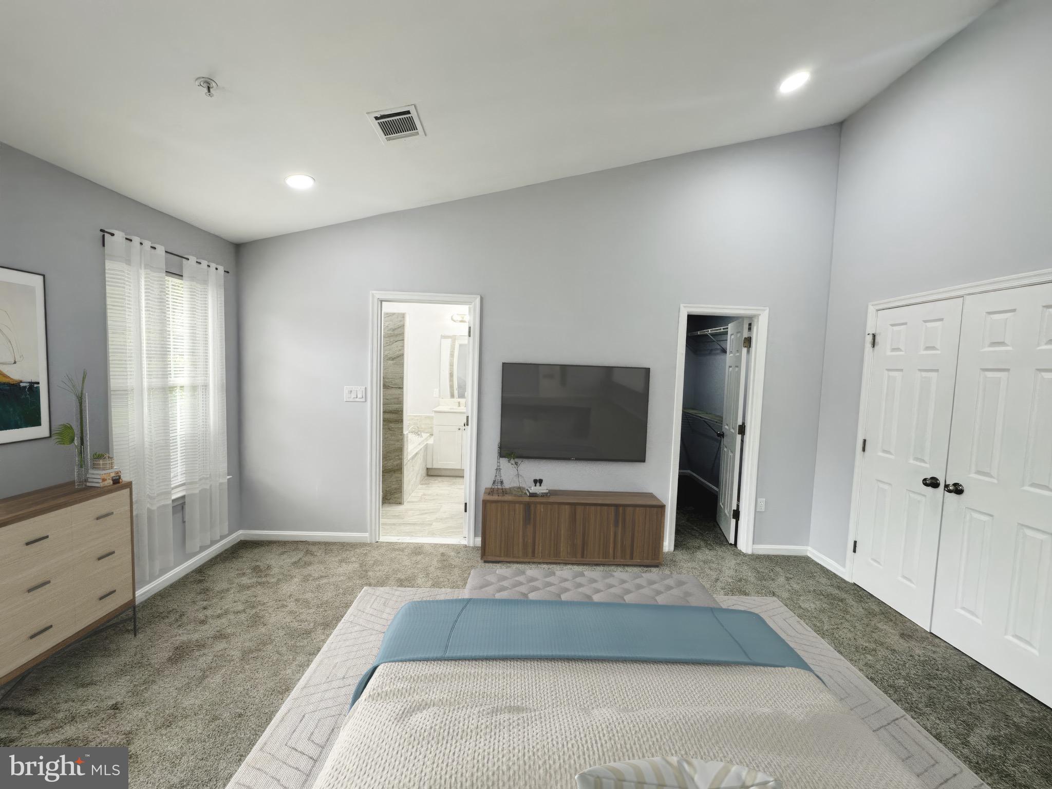 NORTHRIDGE - Residential