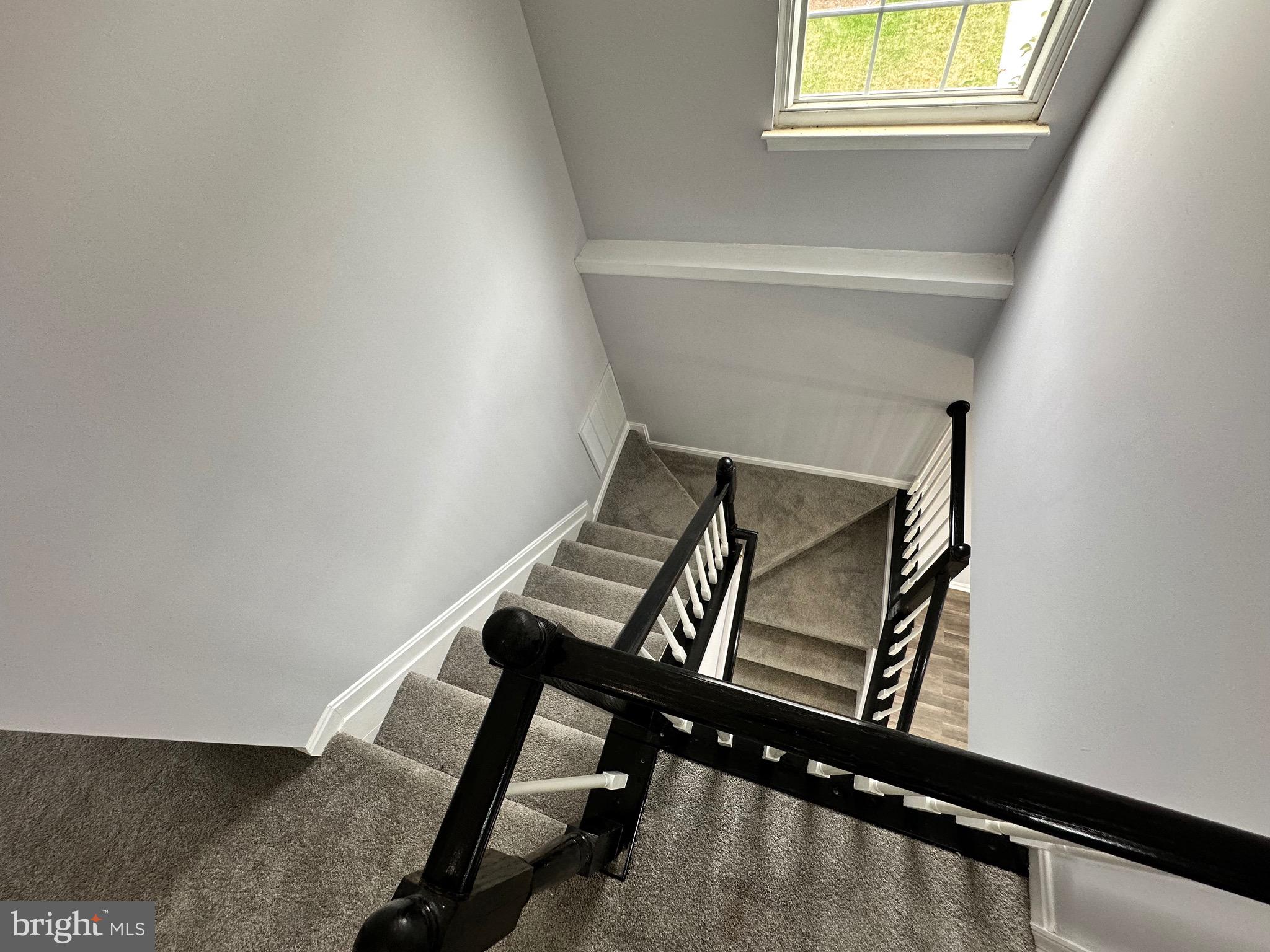 NORTHRIDGE - Residential