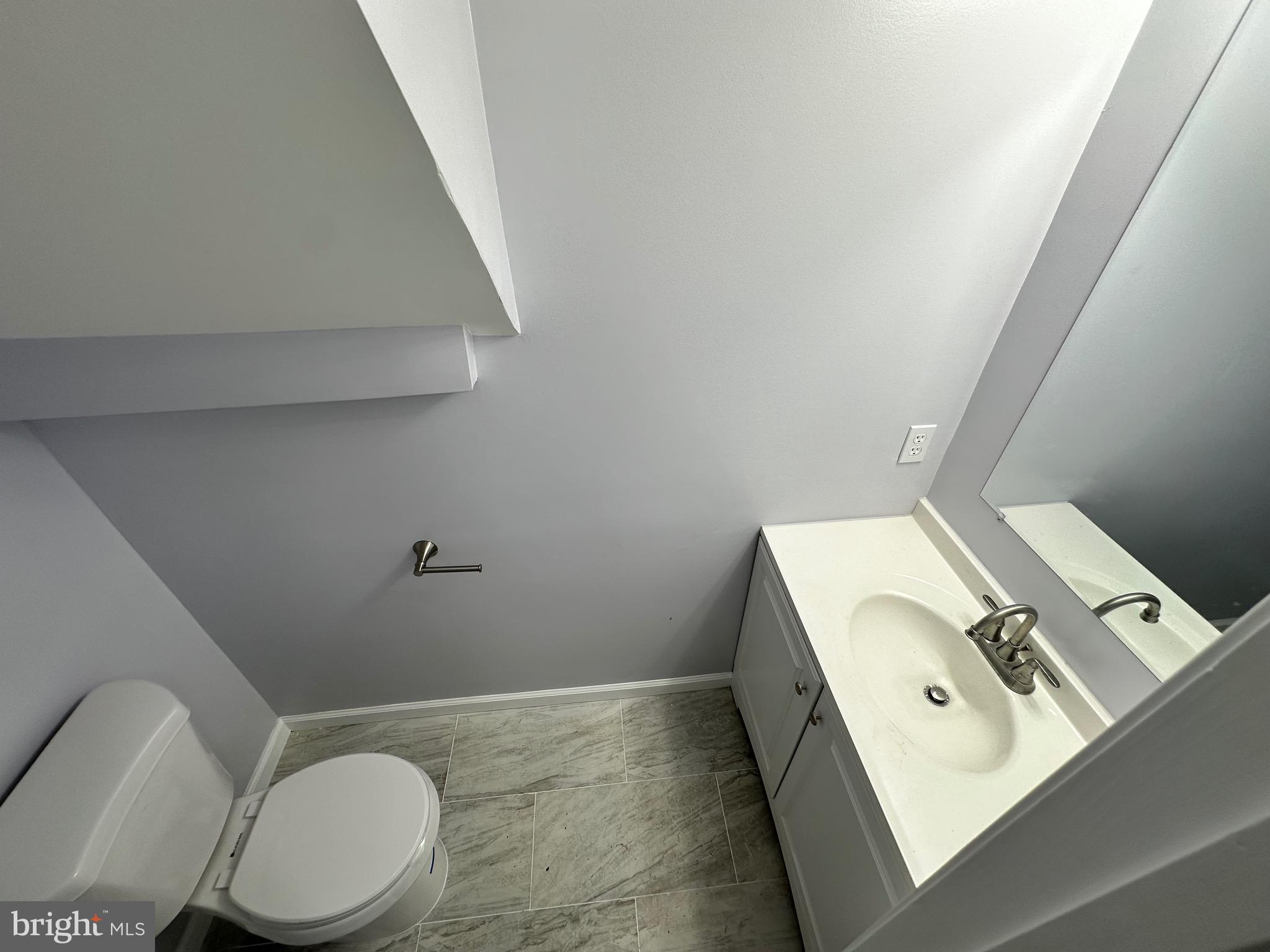 NORTHRIDGE - Residential